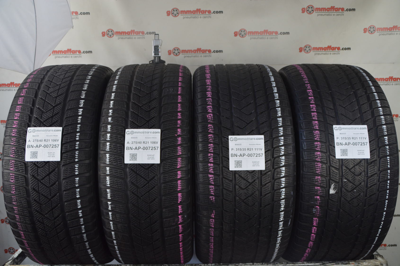 Pirelli SCORPION WINTER RUNFLAT 275/40 R21