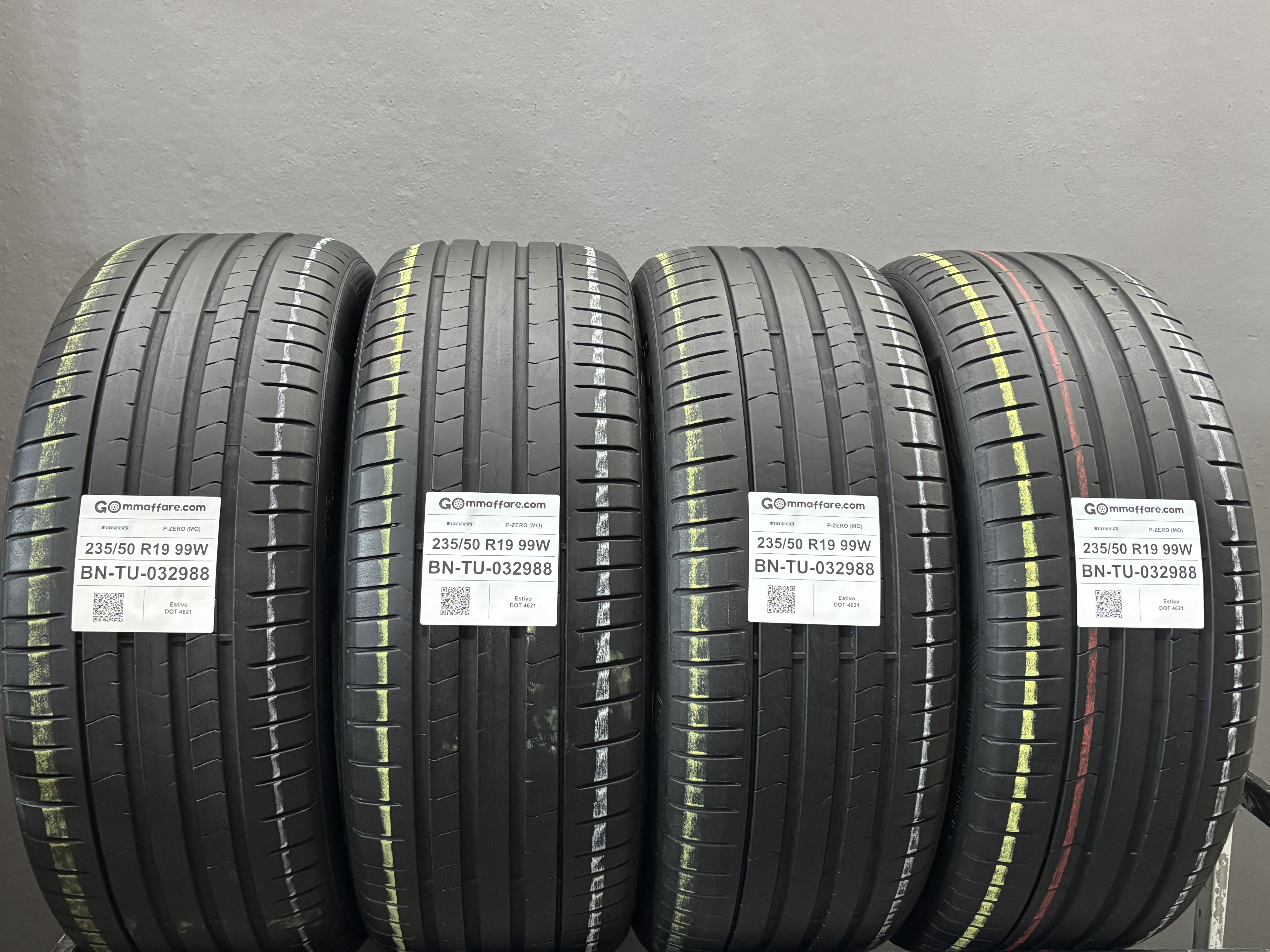 Pirelli P-ZERO (MO) 235/50 R19