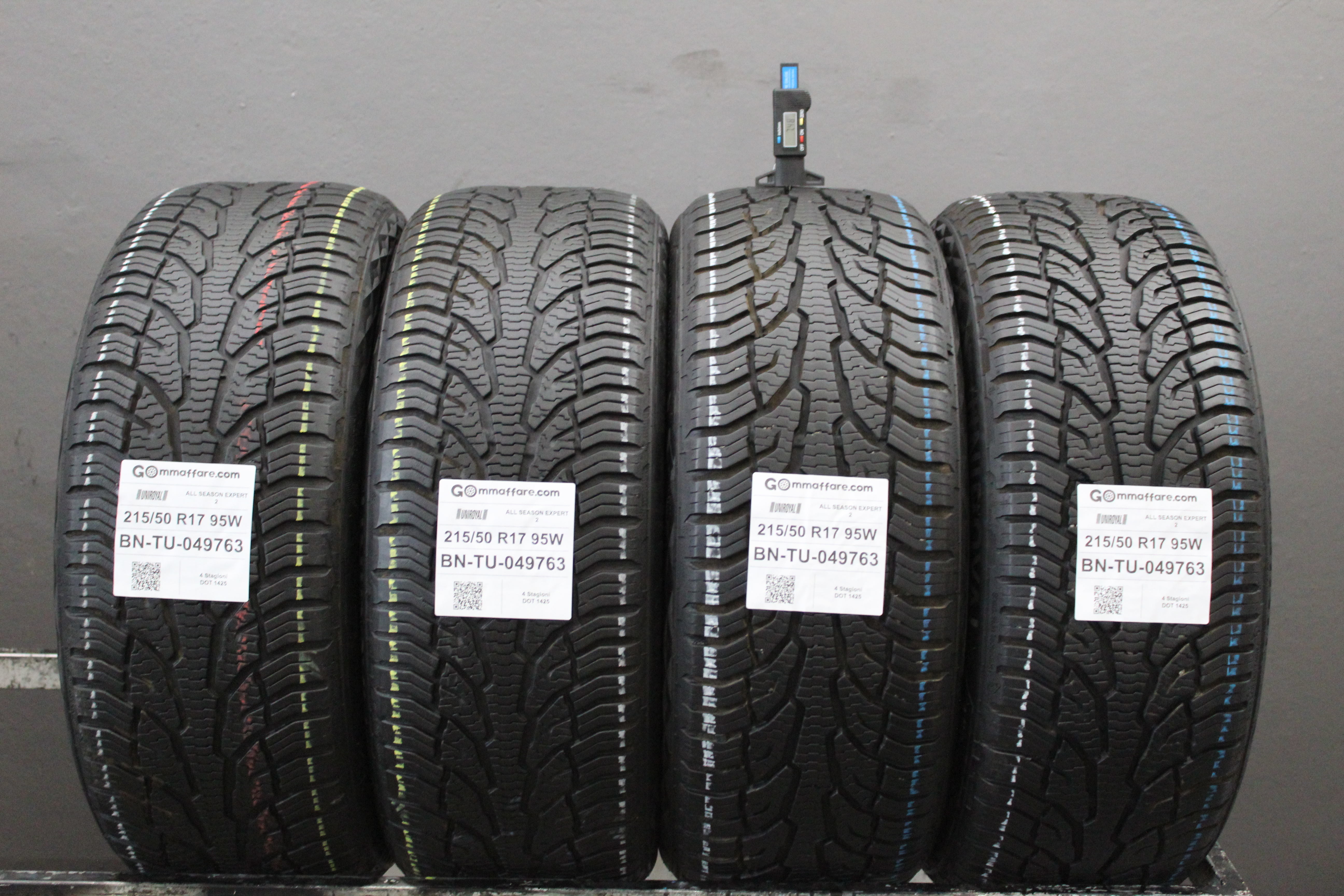 Uniroyal ALL SEASON EXPERT 2 215/50 R17