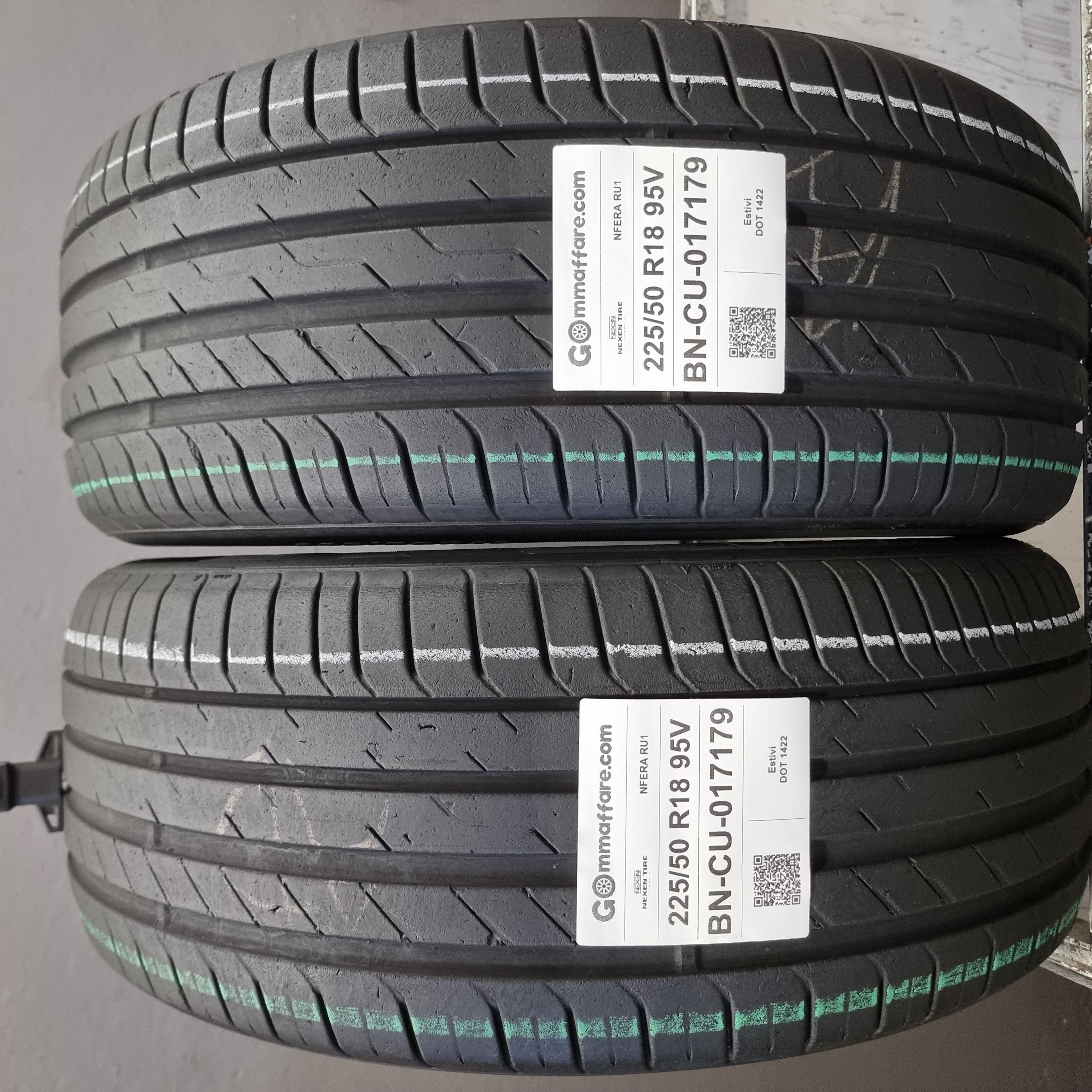 Nexen Tire NFERA RU1 225/50 R18