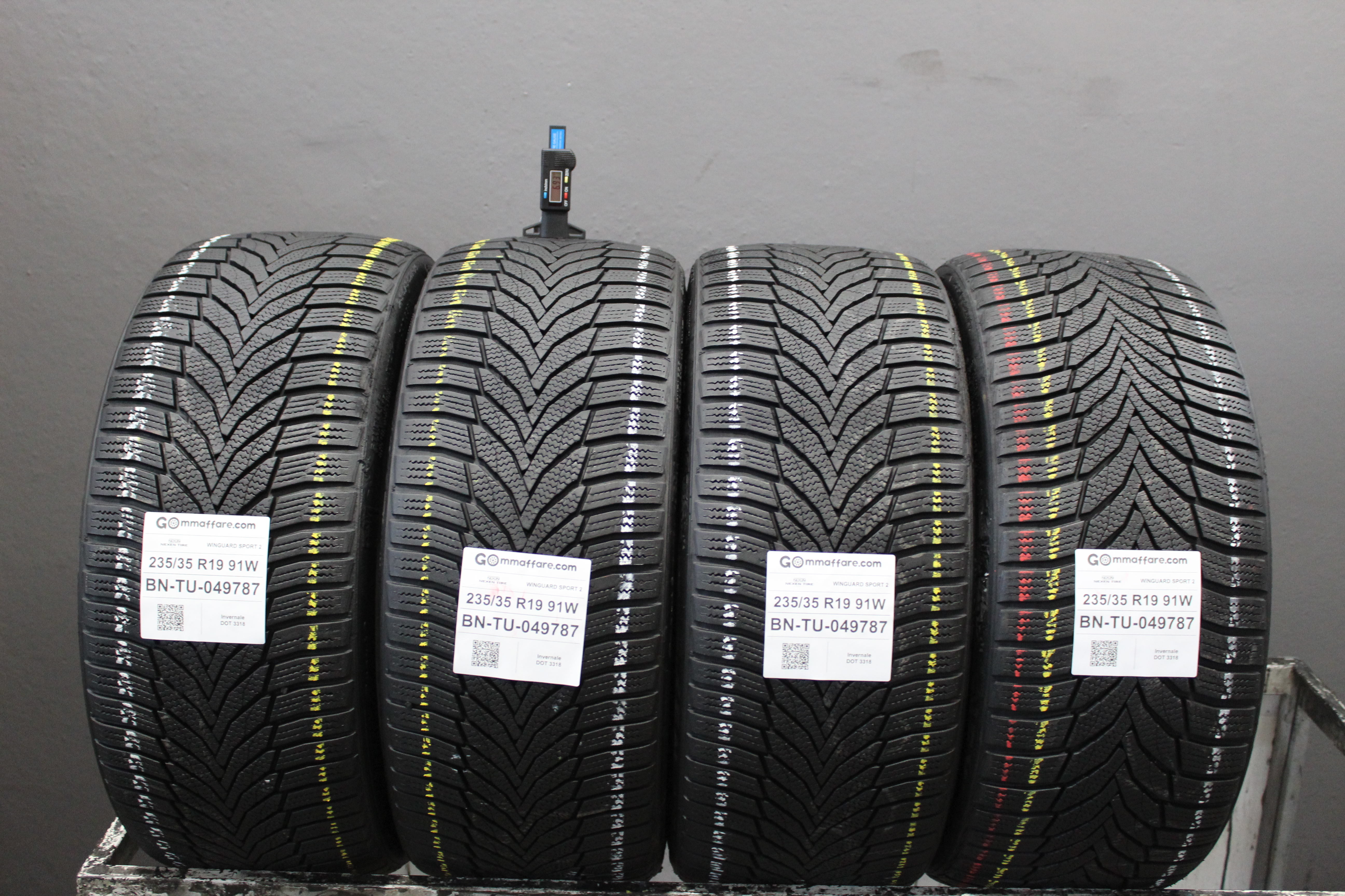 Nexen Tire WINGUARD SPORT 2 235/35 R19