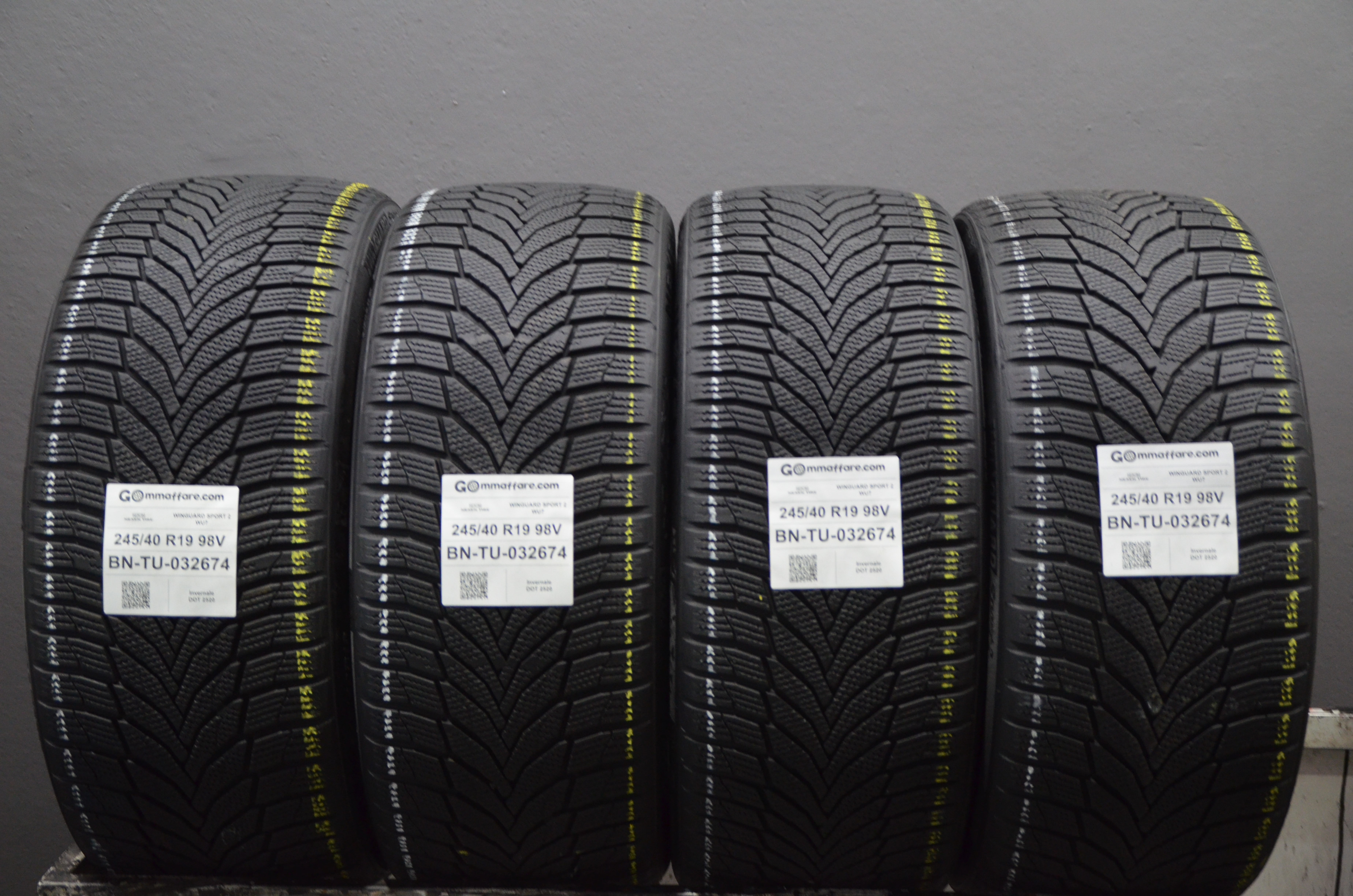 Nexen Tire WINGUARD SPORT 2 WU7 245/40 R19
