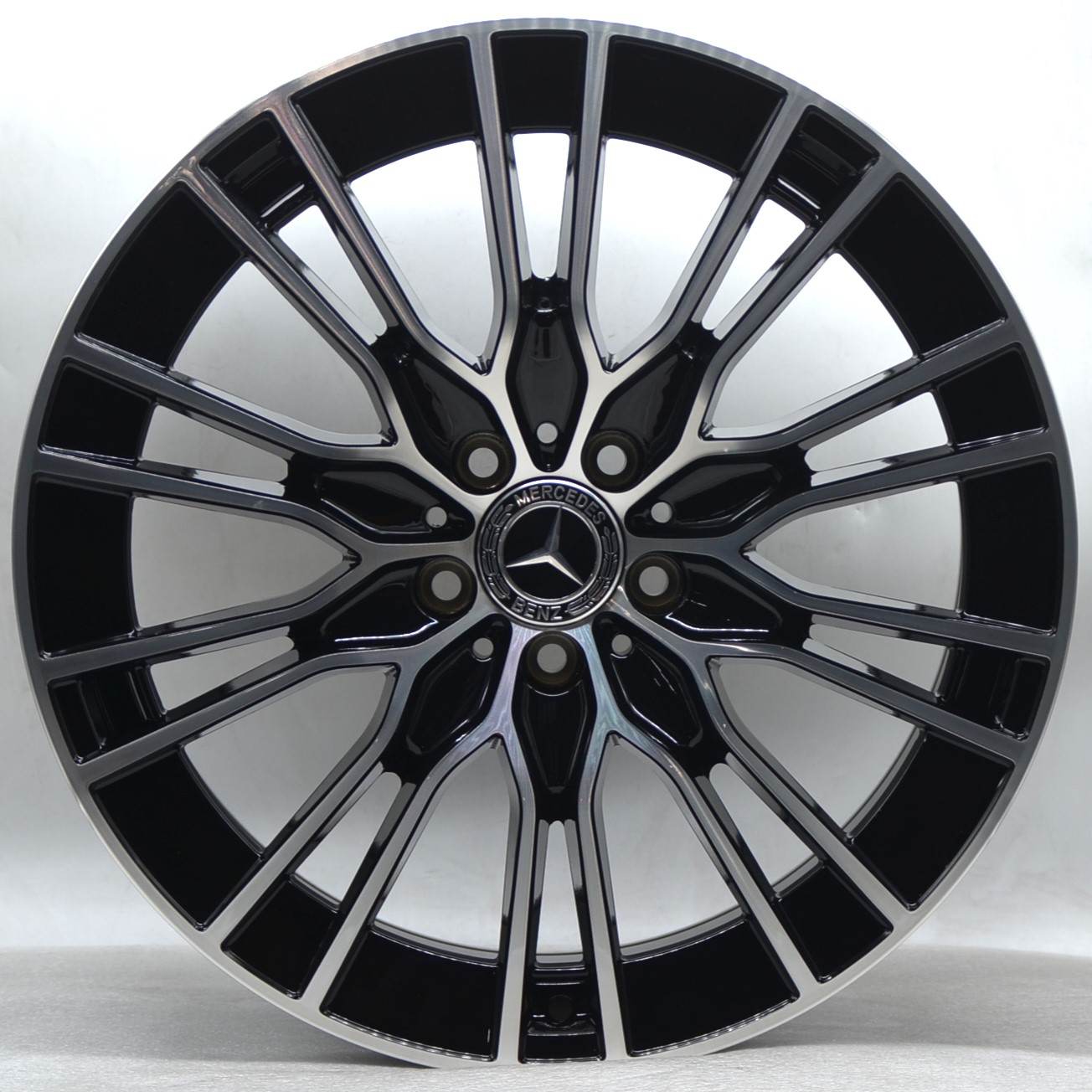 Inovit H3330 MERCEDES 20"