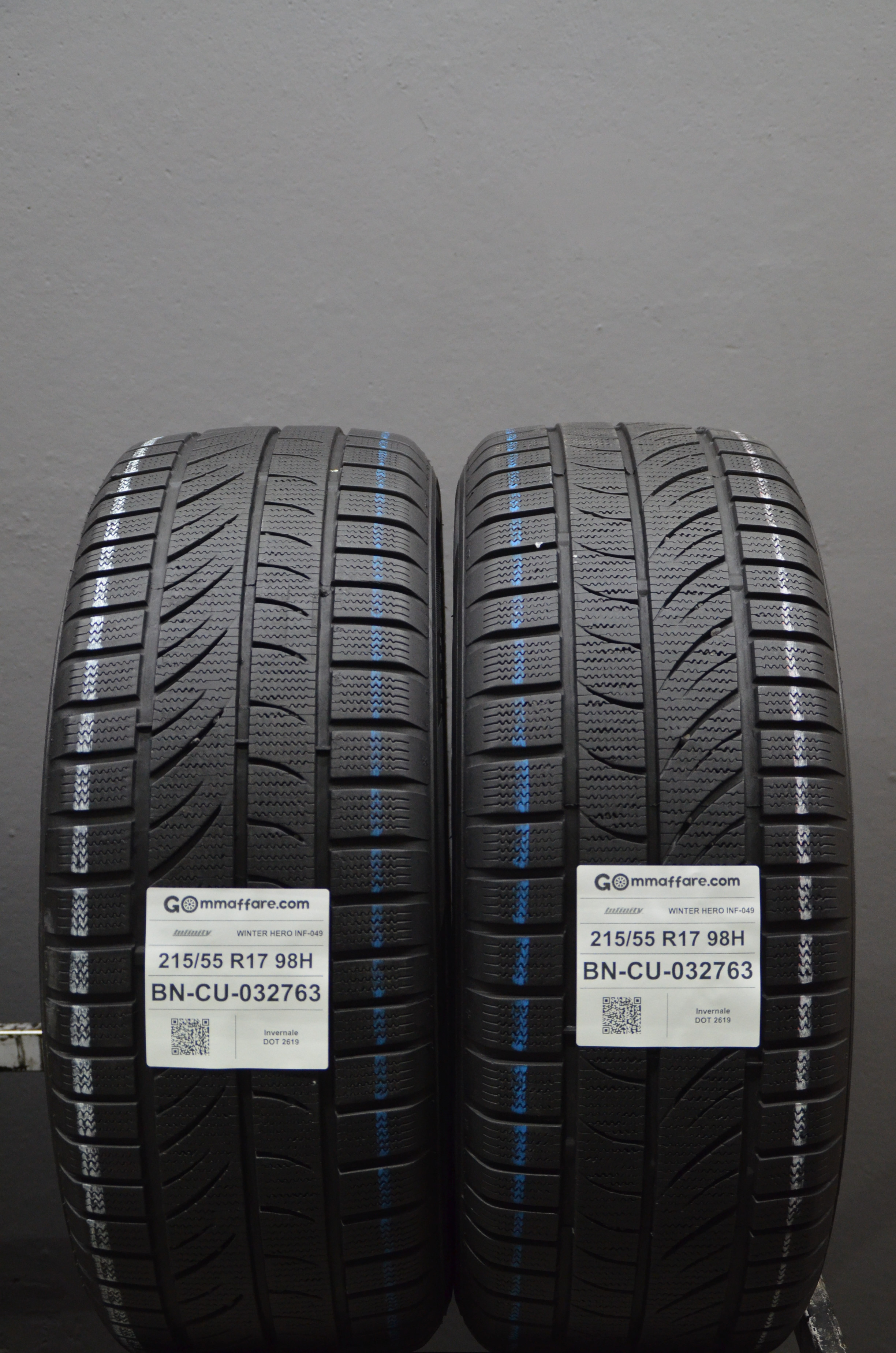Infinity WINTER HERO INF-049 215/55 R17