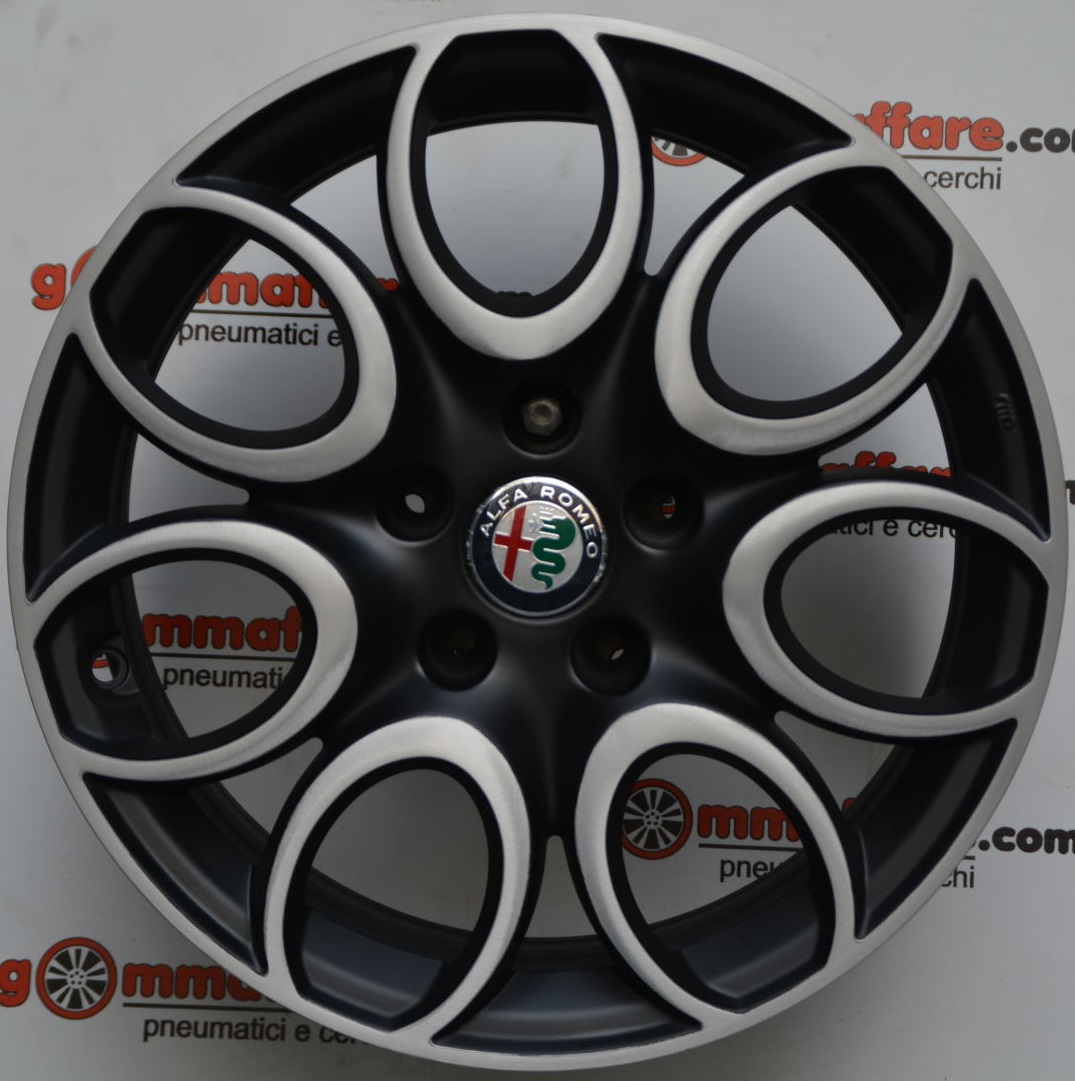 Alfa Romeo Giulietta 500X 16"