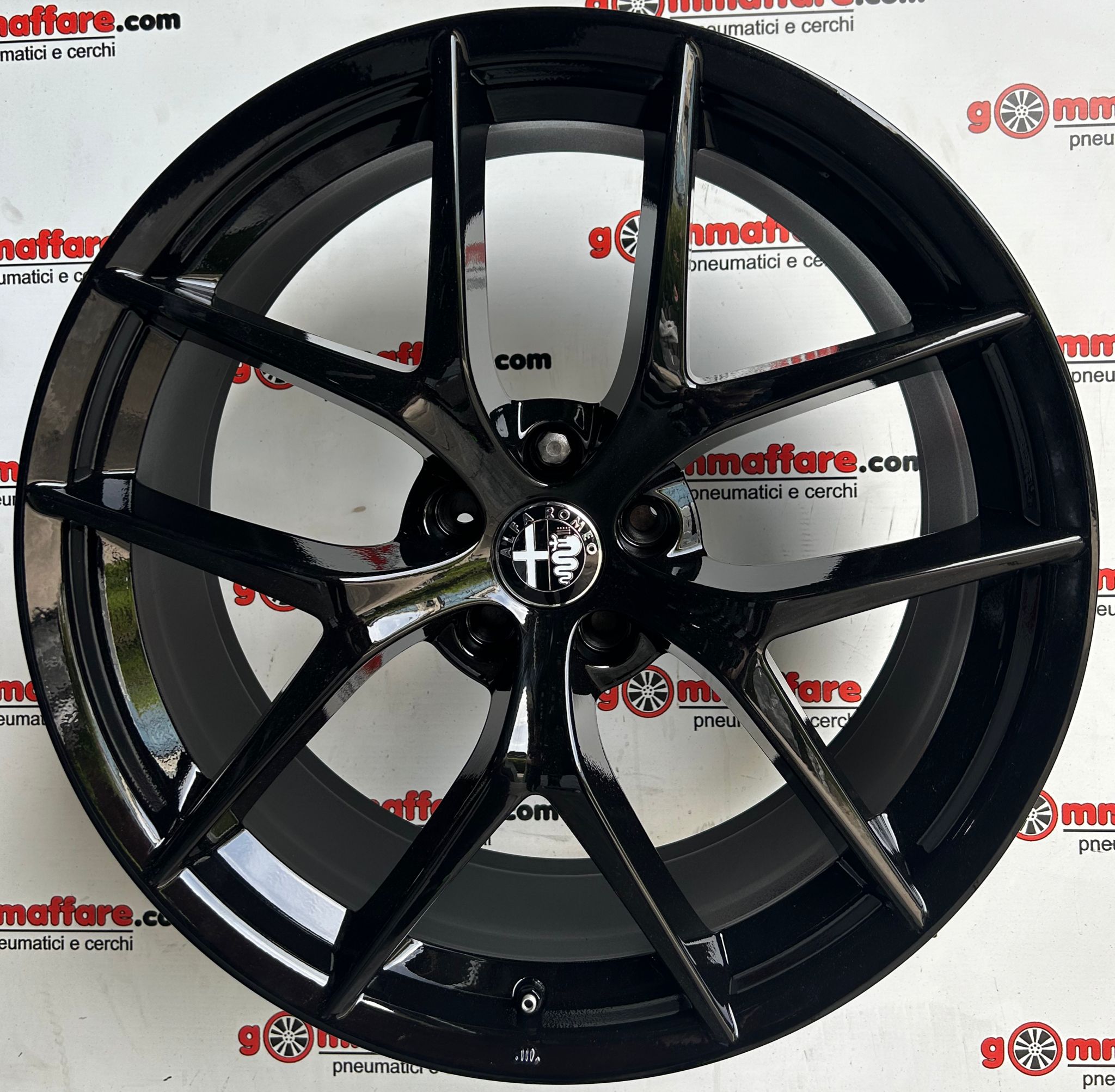 Alfa Romeo STELVIO TROFEO 156117310 (varie finiture) 20"