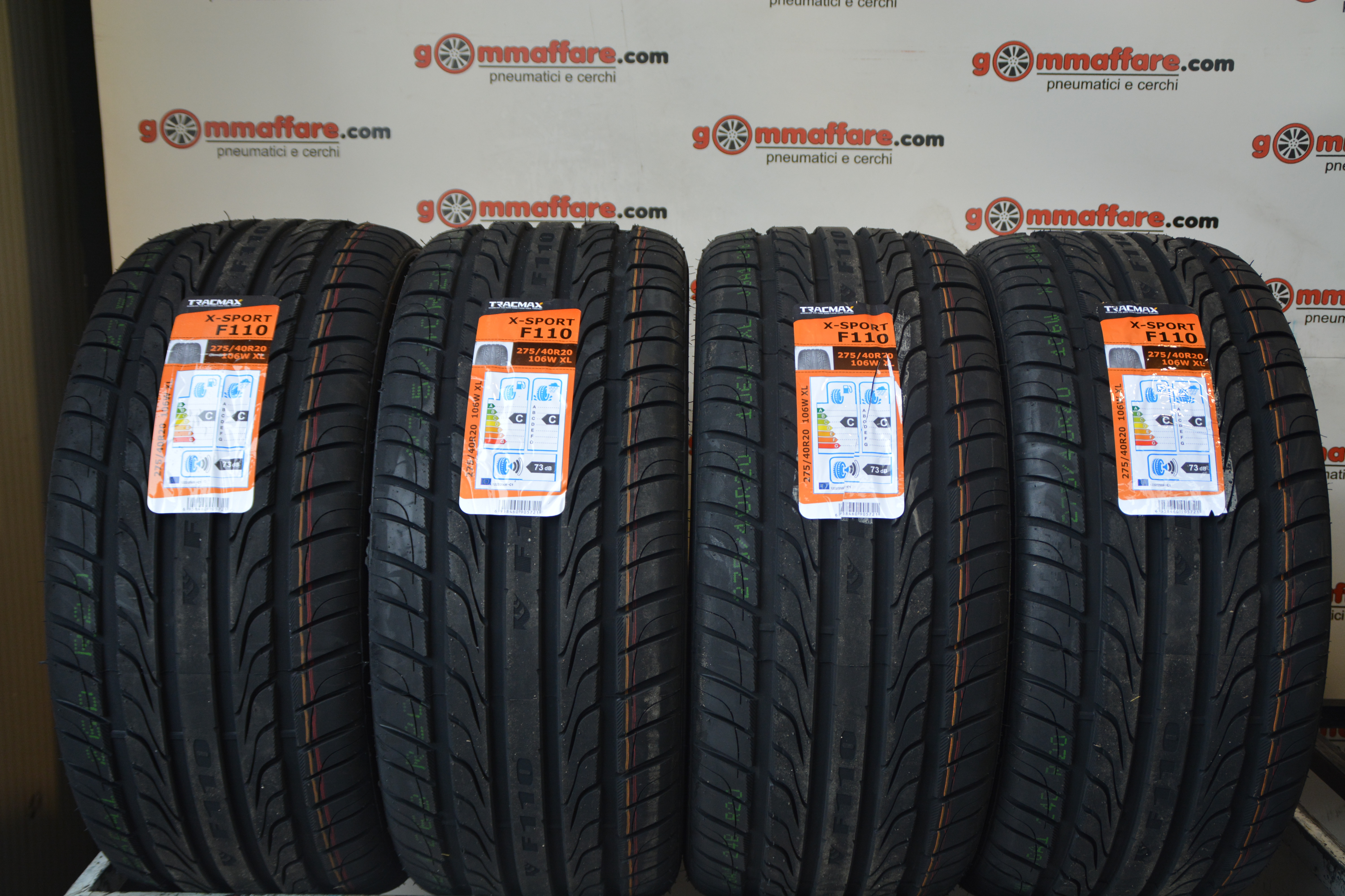 Tracmax X Sport F110 XL 275/40 R20