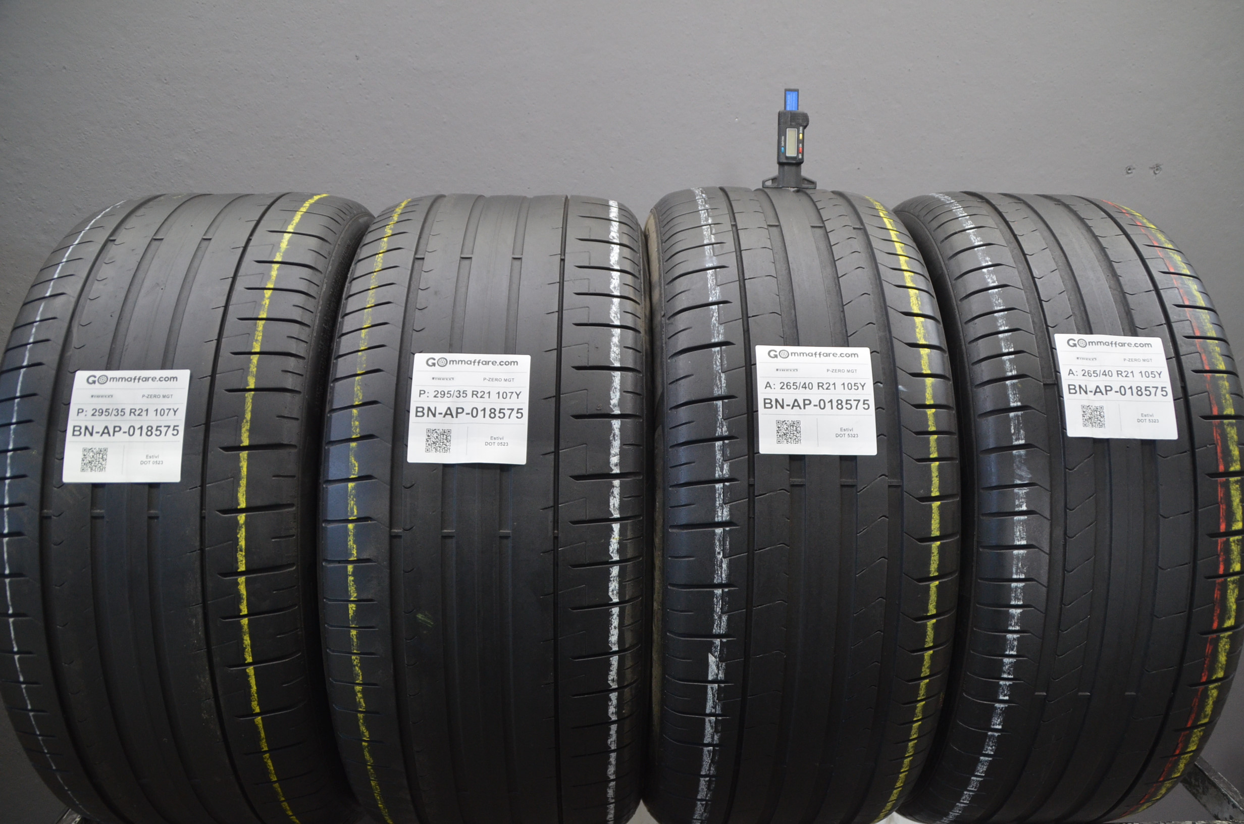 Pirelli P-ZERO MGT 265/40 R21