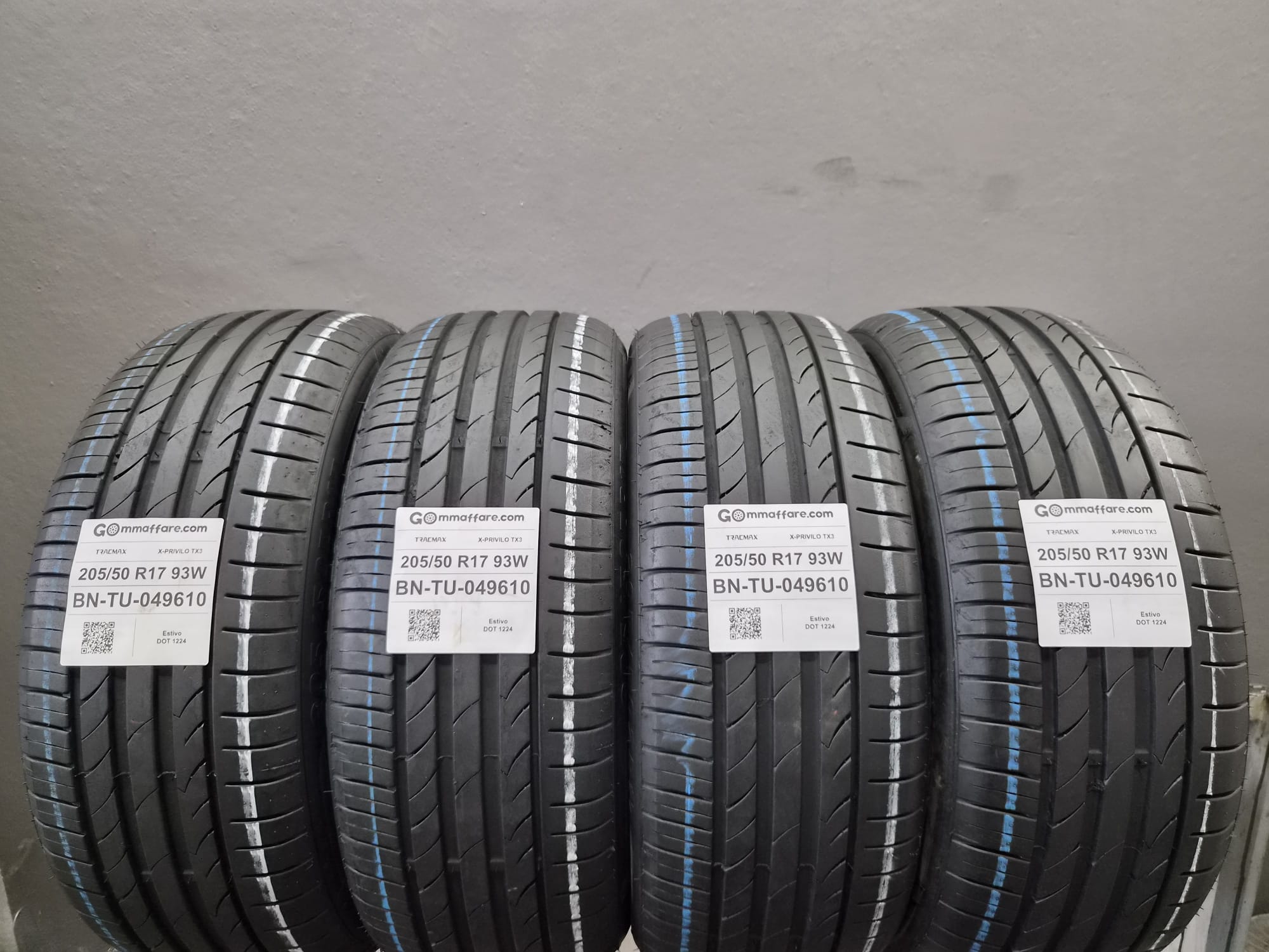 Tracmax X-PRIVILO TX3 205/50 R17
