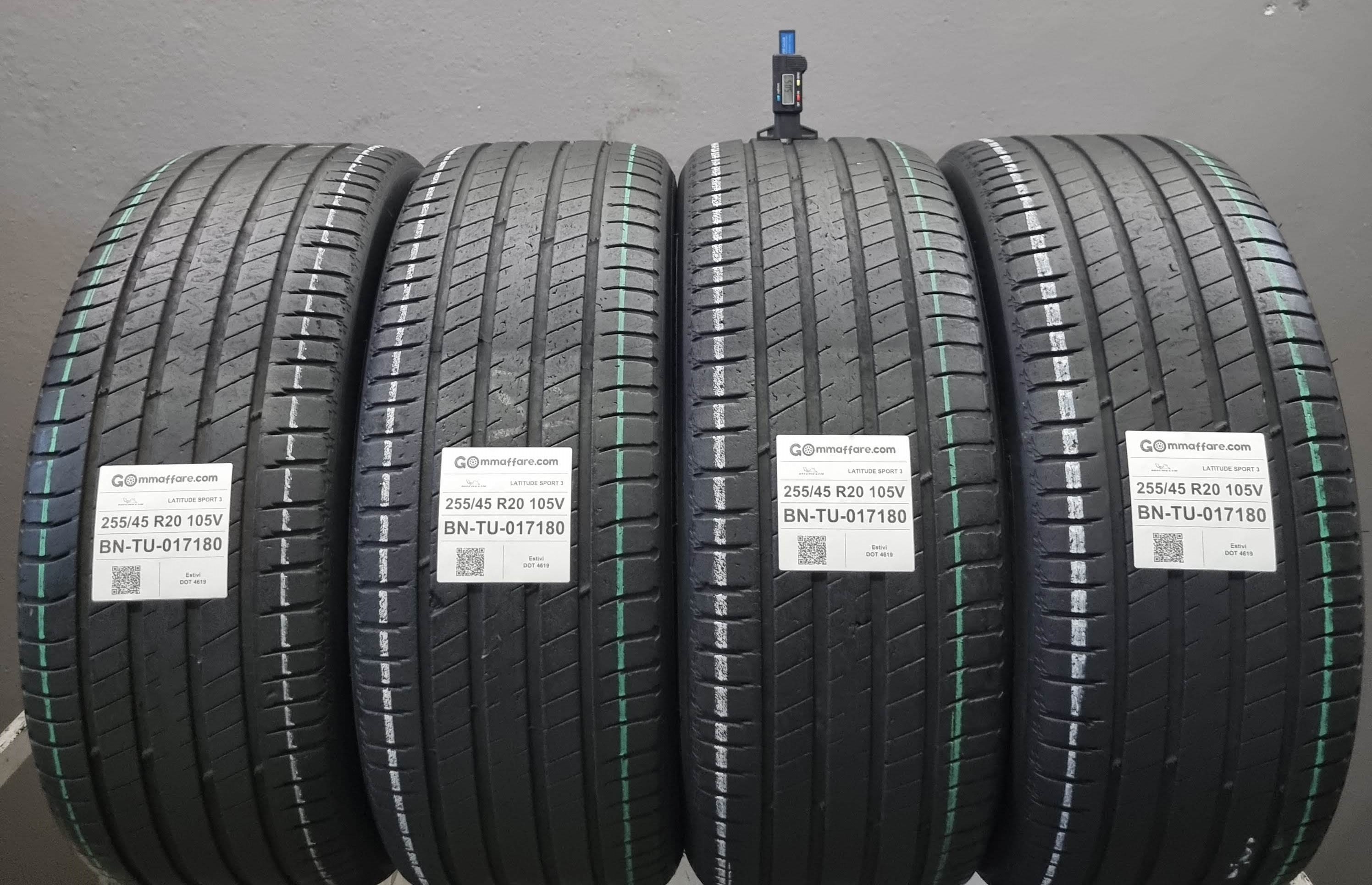 Michelin LATITUDE SPORT 3 255/45 R20