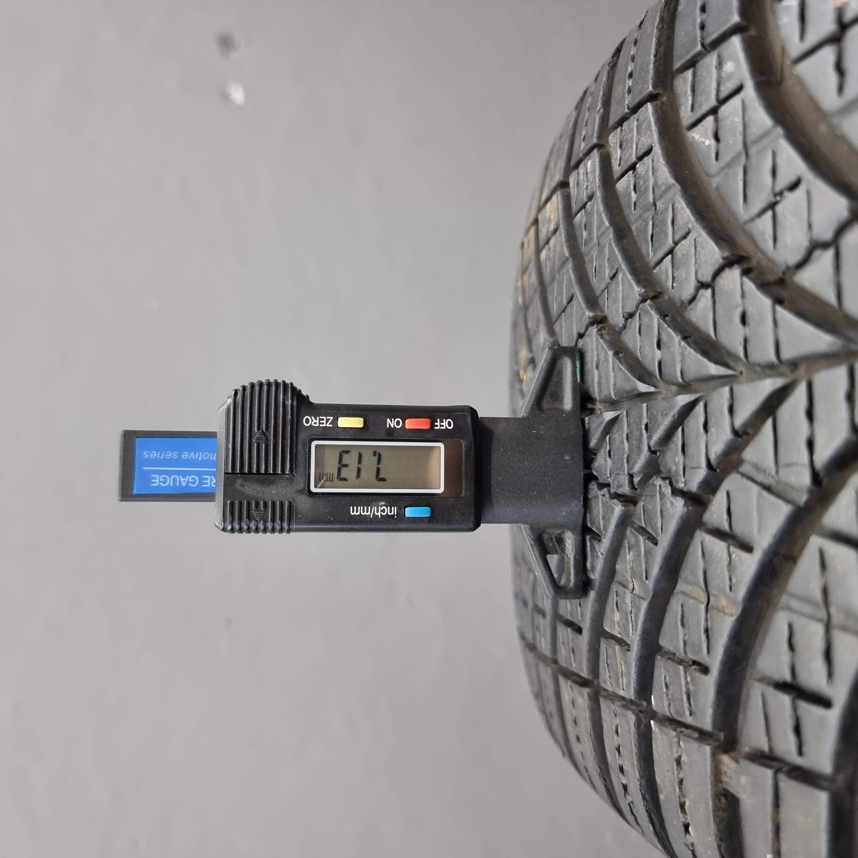 Goodyear Vector4Season GEN3