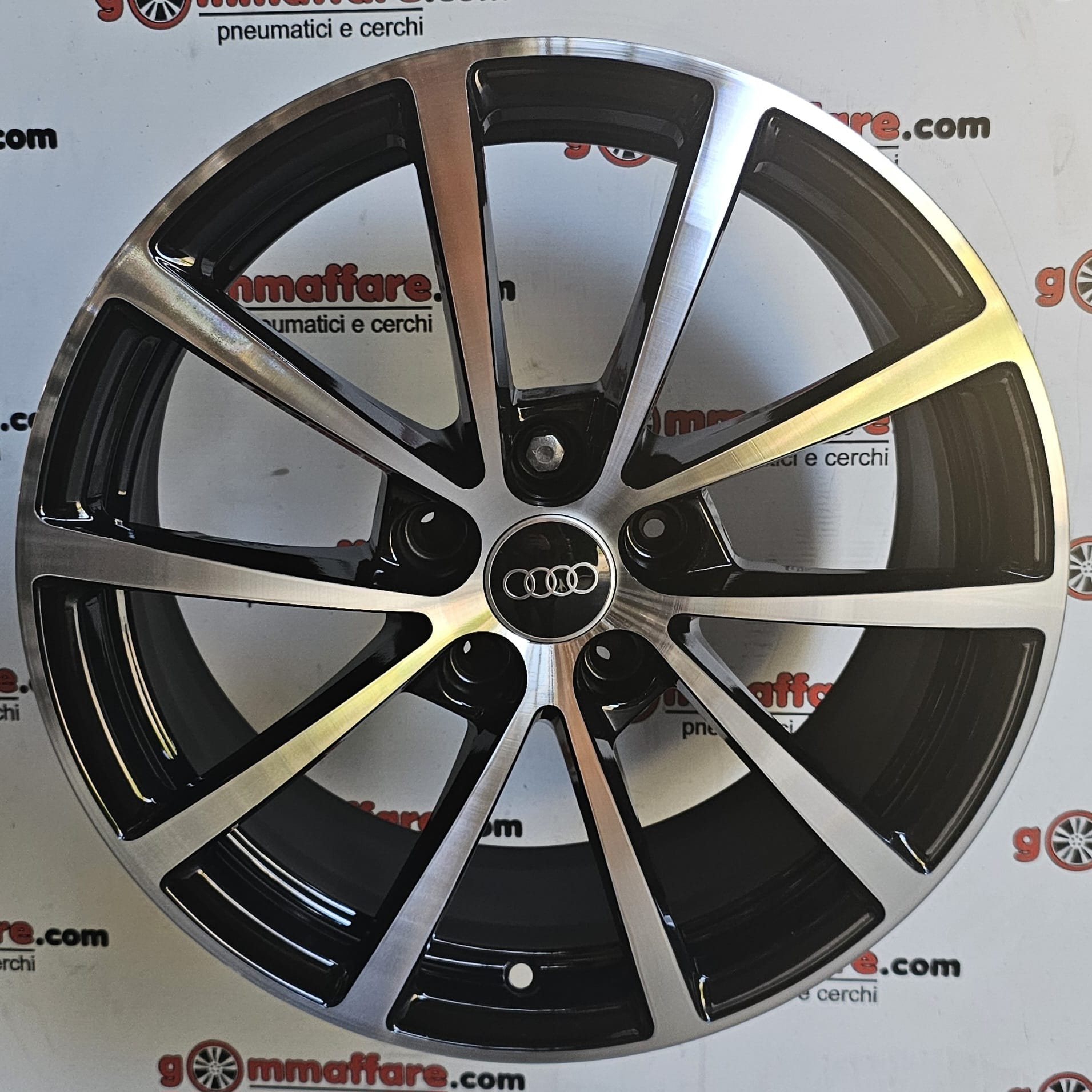 Audi A6 2022 17"