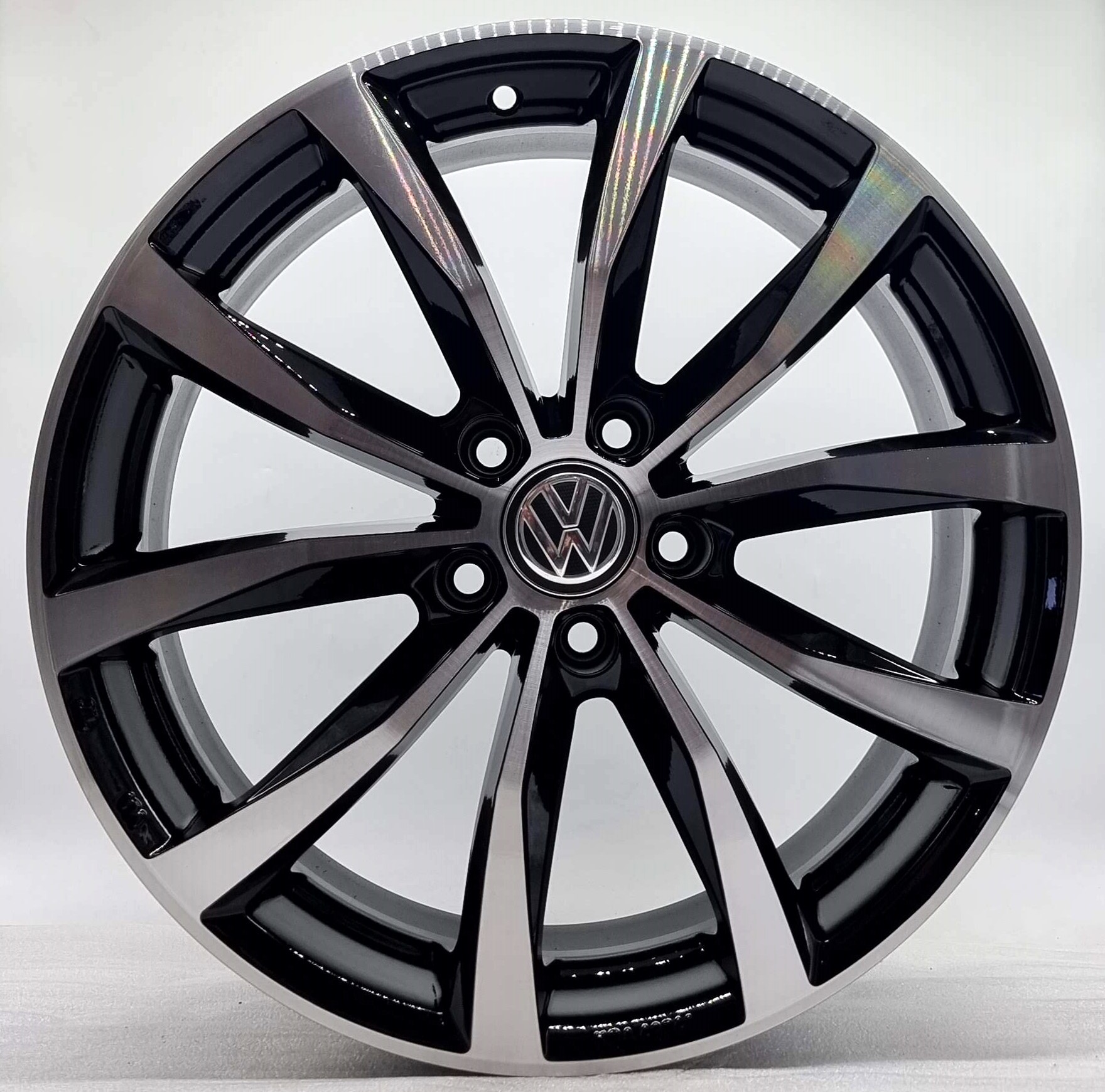 Mak Volkswagen Tiguan - Audi