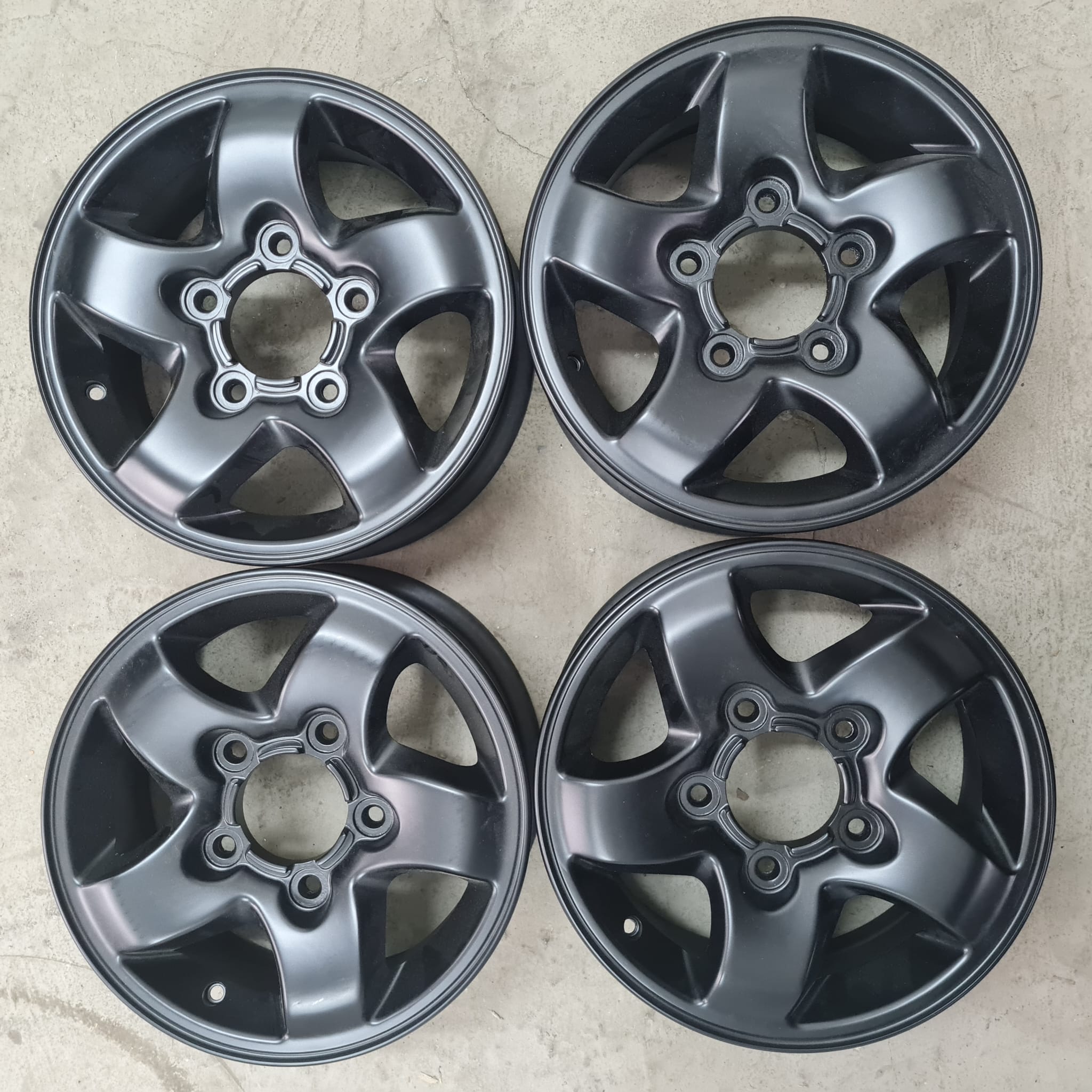 Kia Sportage 1995-2002  K9965456050 15"