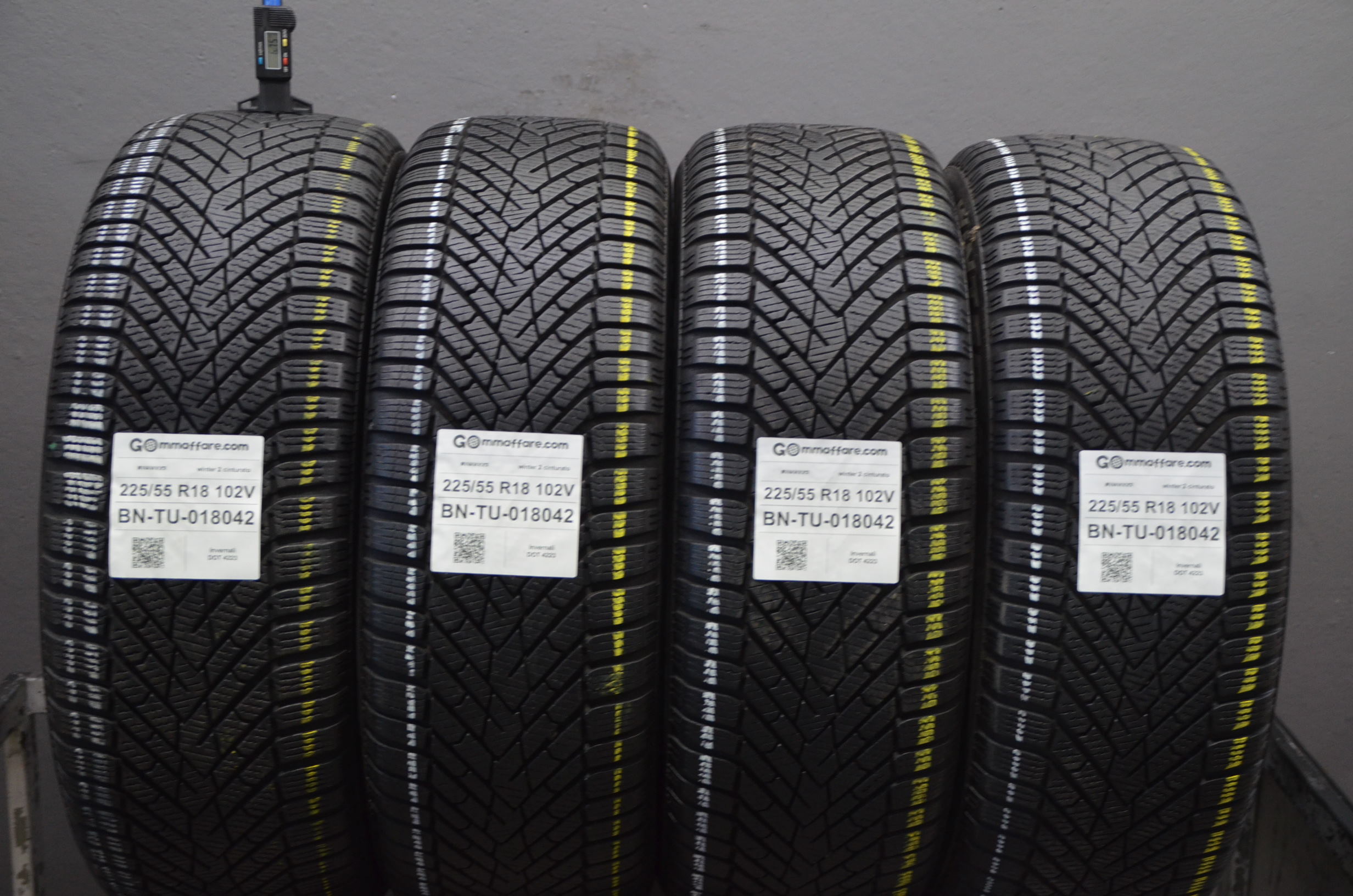 Pirelli winter 2 cinturato 225/55 R18