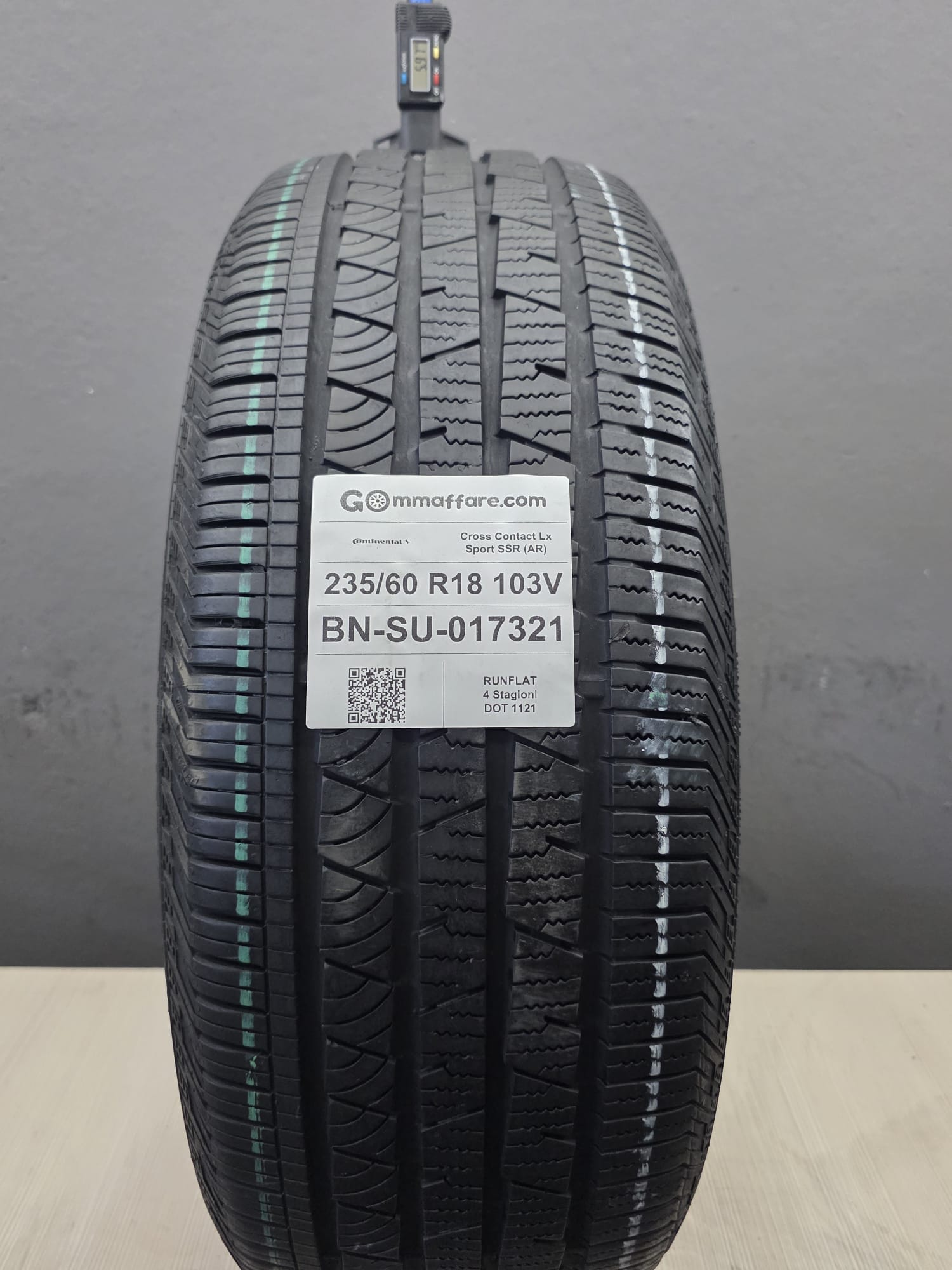 Continental Cross Contact Lx Sport SSR (AR) 235/60 R18