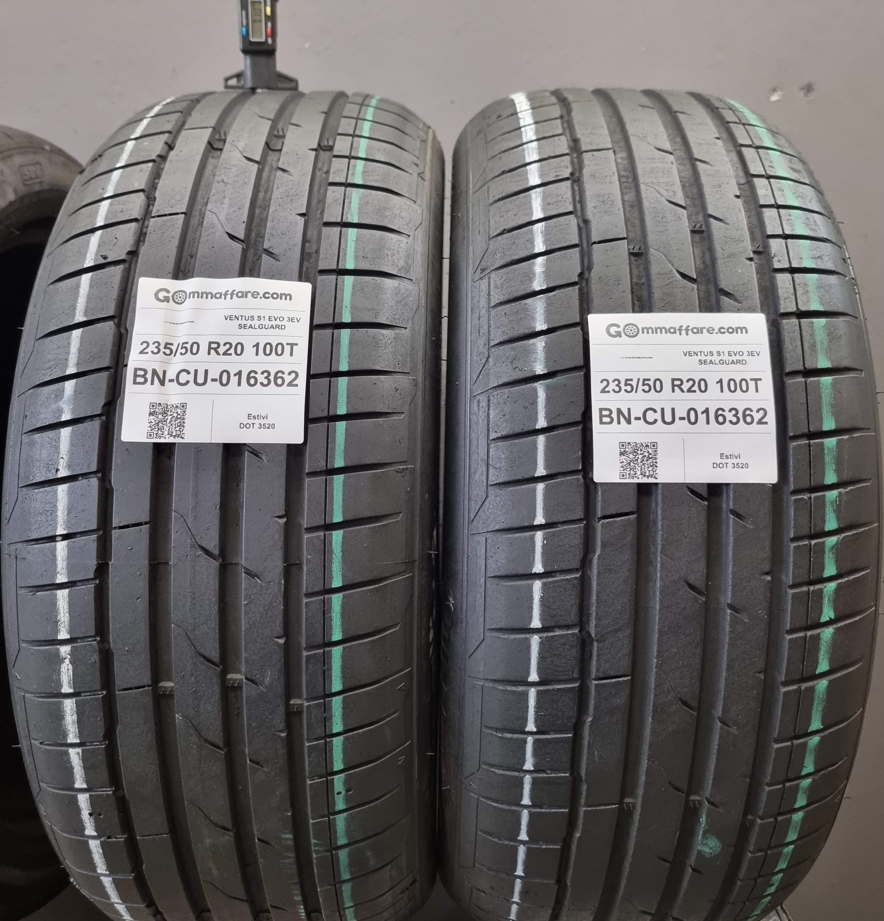 Hankook VENTUS S1 EVO 3EV SEALGUARD 235/50 R20