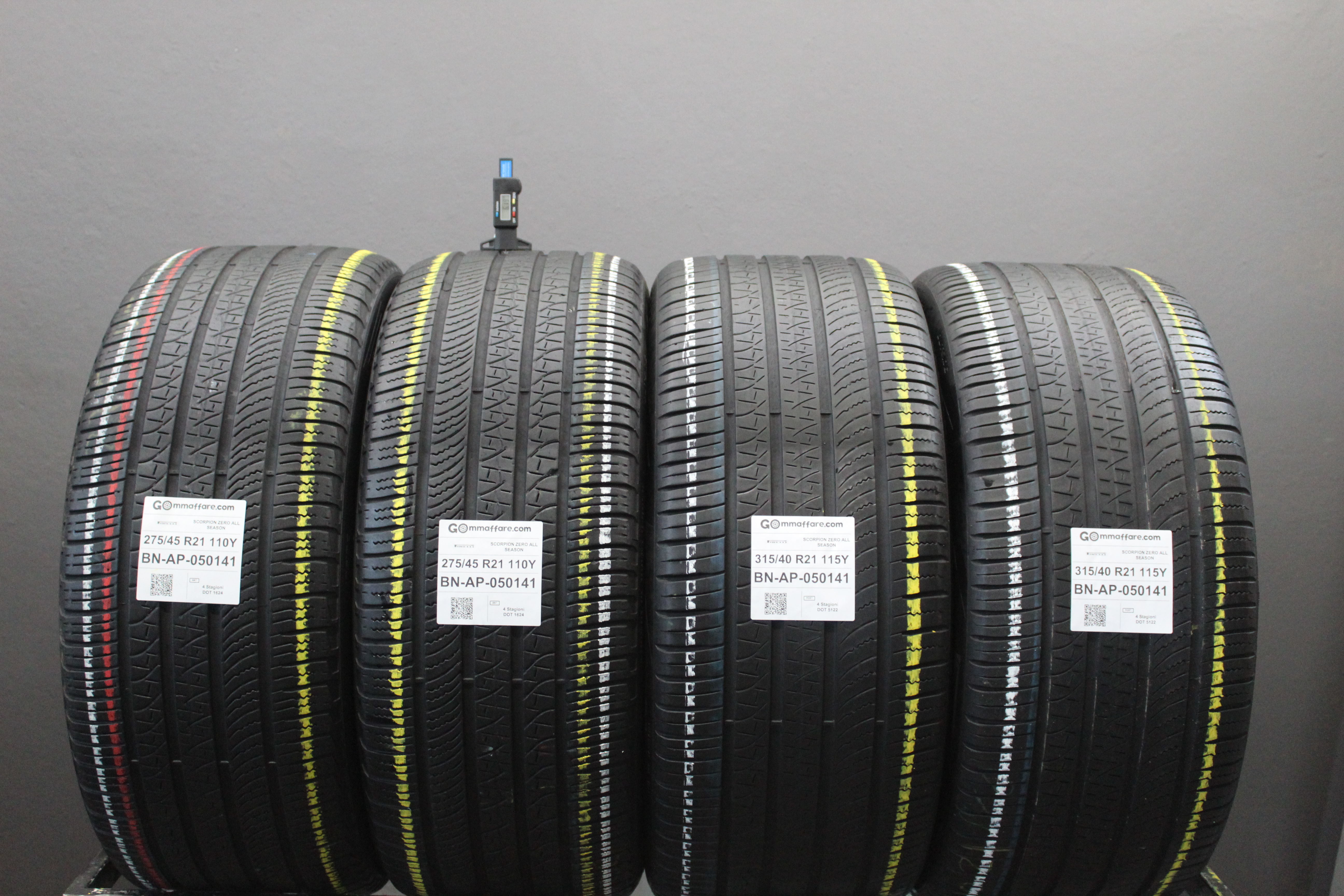 Pirelli SCORPION ZERO ALL SEASON 275/45 R21