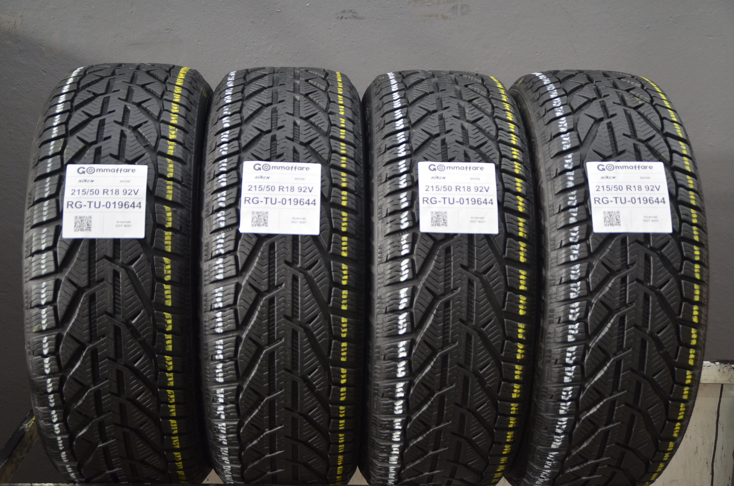 Riken SNOW 215/50 R18