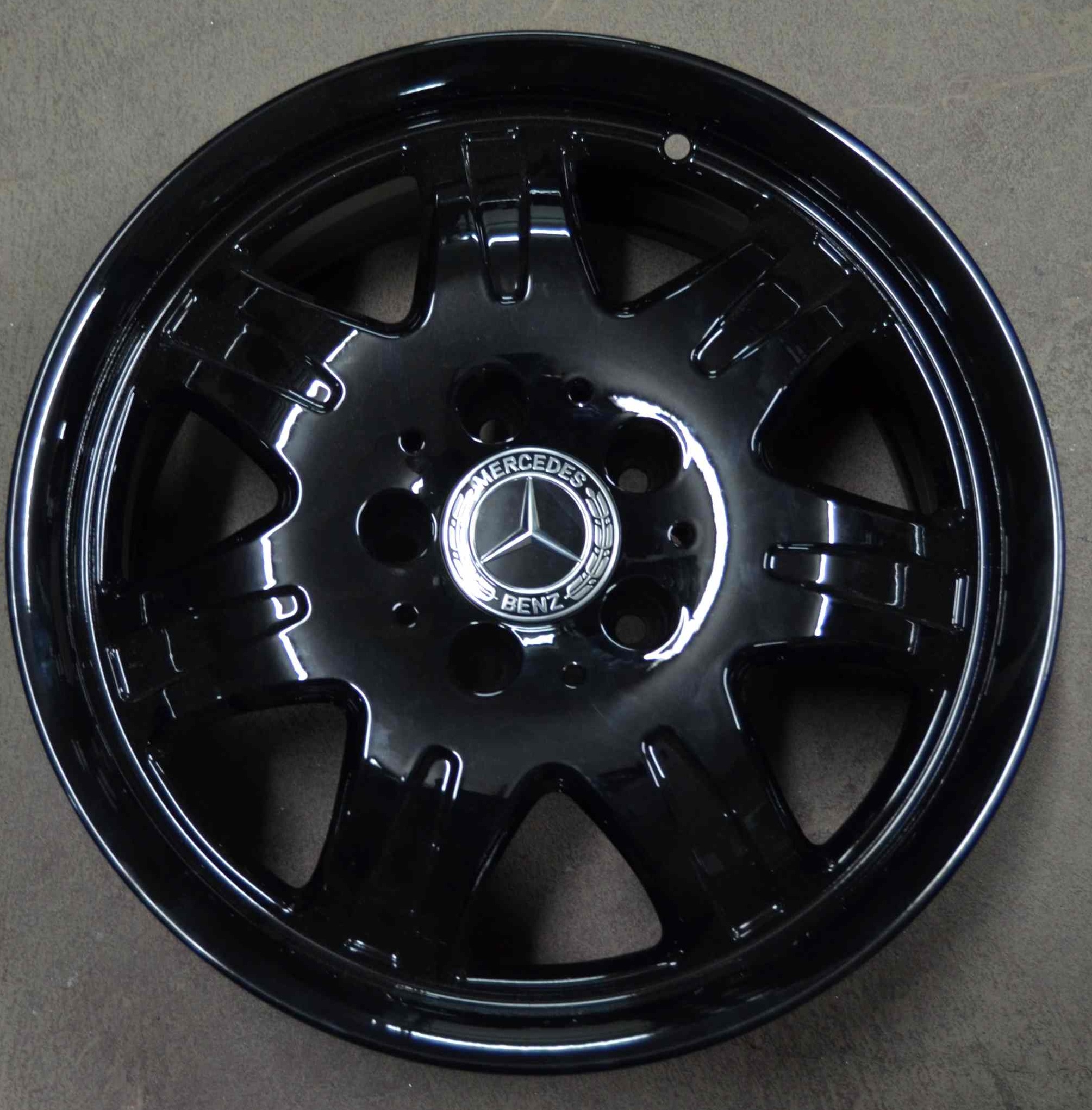 Mercedes Benz clc 16"