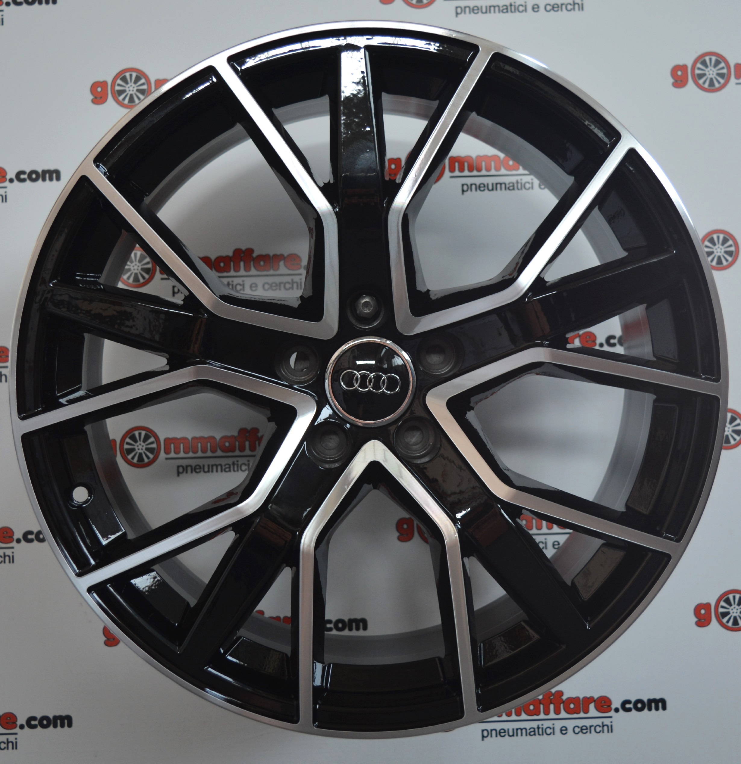 Avus AF-18 21"