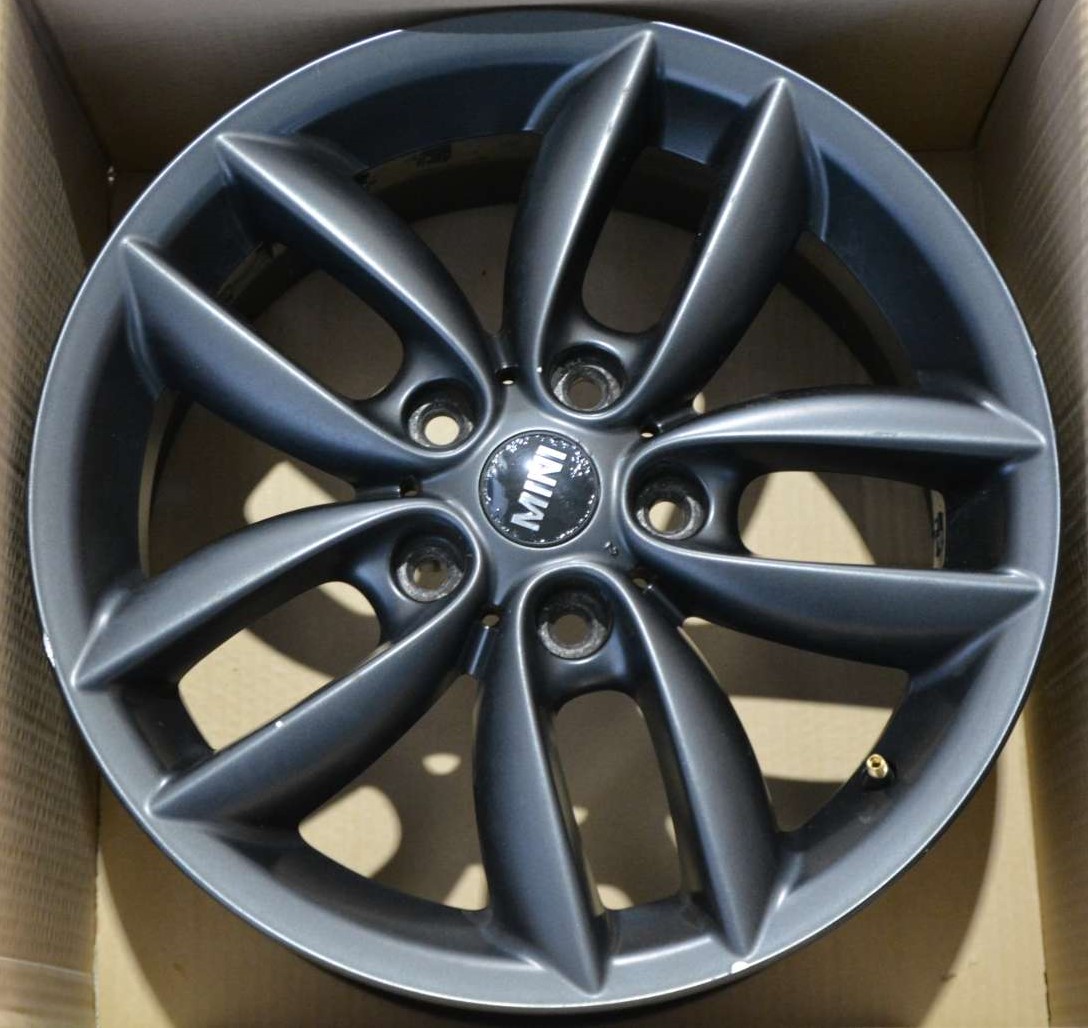 Mini Countryman 17"