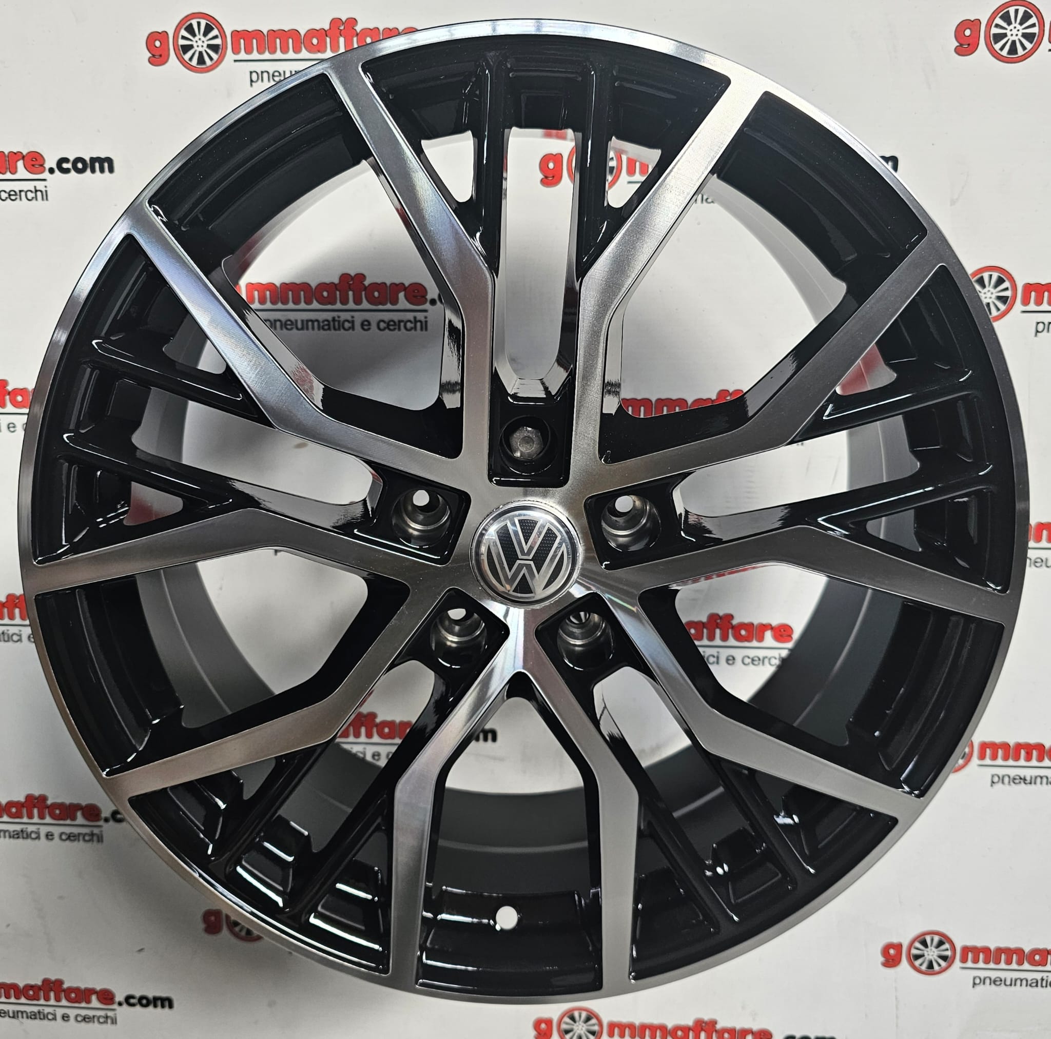Inovit VOLKSWAGEN POLO Santiago 18"