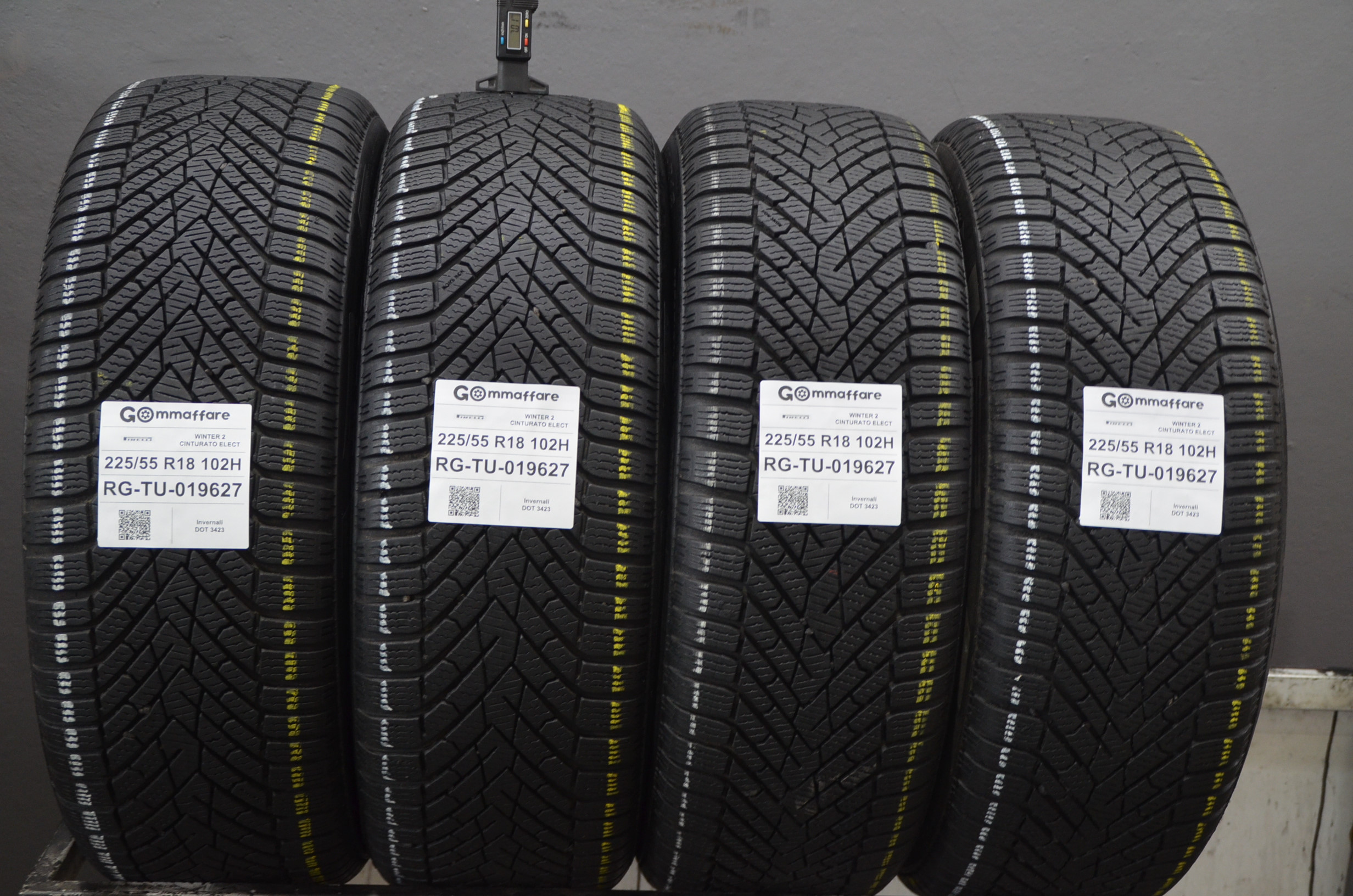 Pirelli WINTER 2 CINTURATO ELECT 225/55 R18