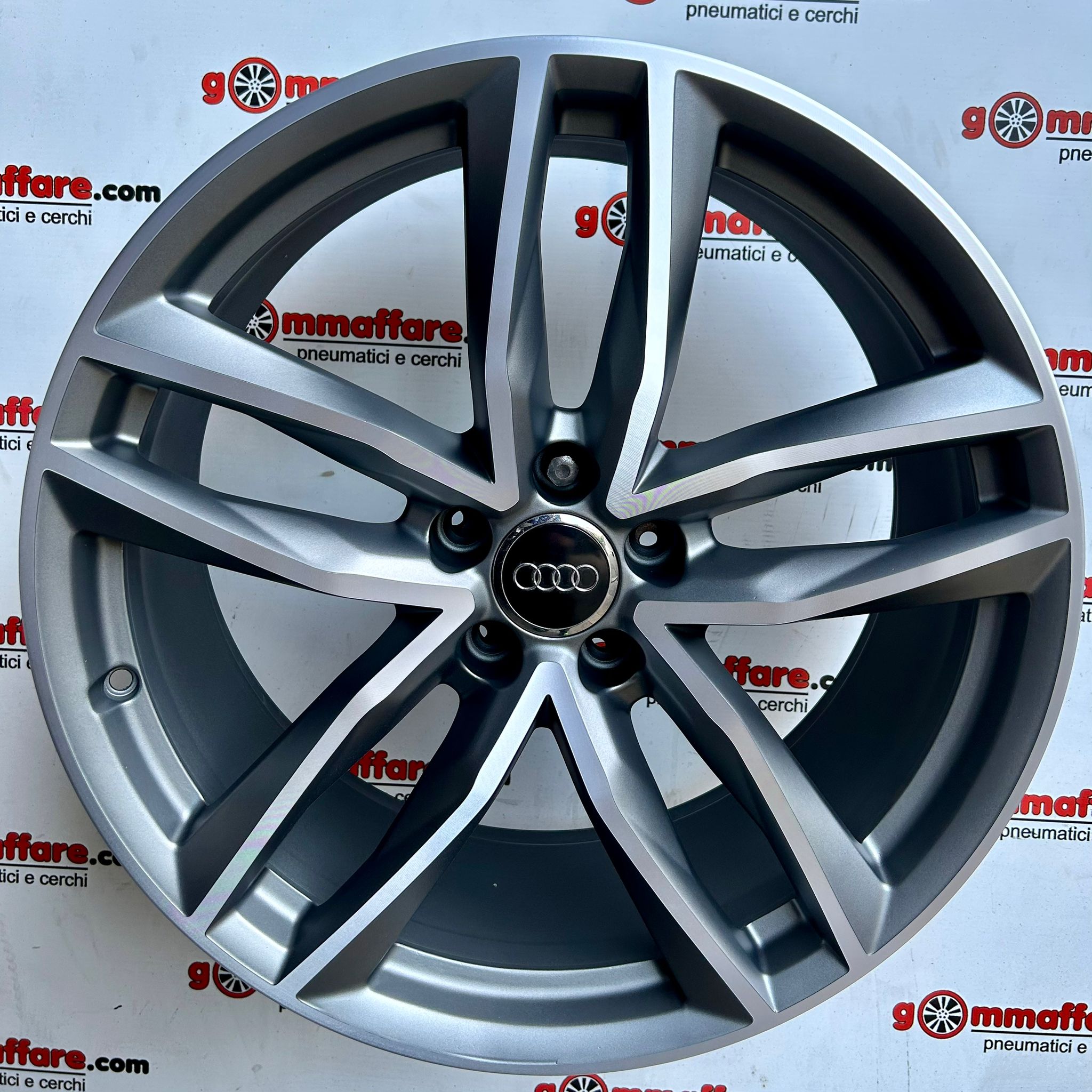 Audi Q5 SQ5 A4 A5 469601025 20"