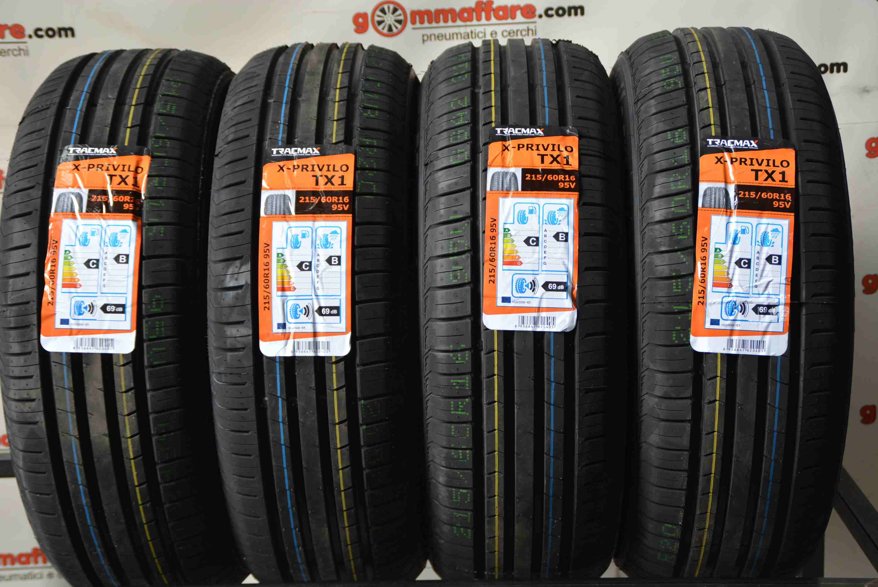 Tracmax X Privilo TX1 215/60 R16