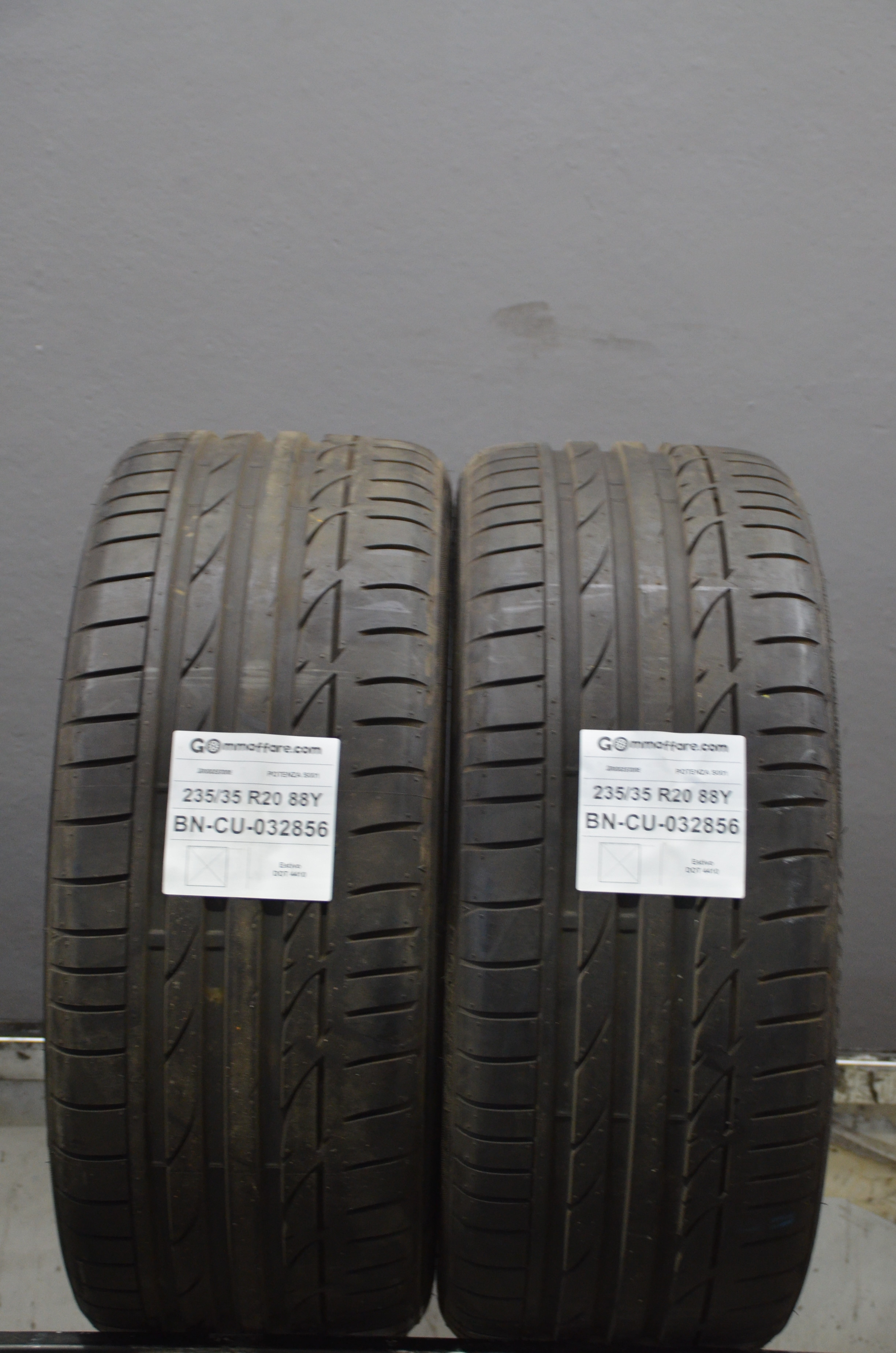 Bridgestone POTENZA S001 235/35 R20