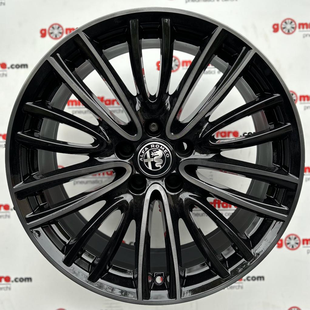 Alfa Romeo GIULIA GIULIETTA 18"