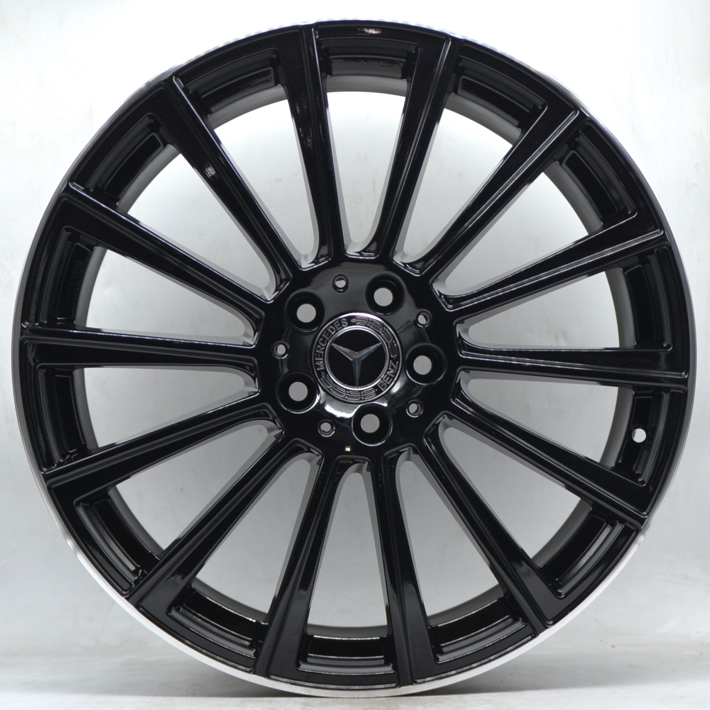 Gommaffare Mercedes GLA GLB GLC 20"