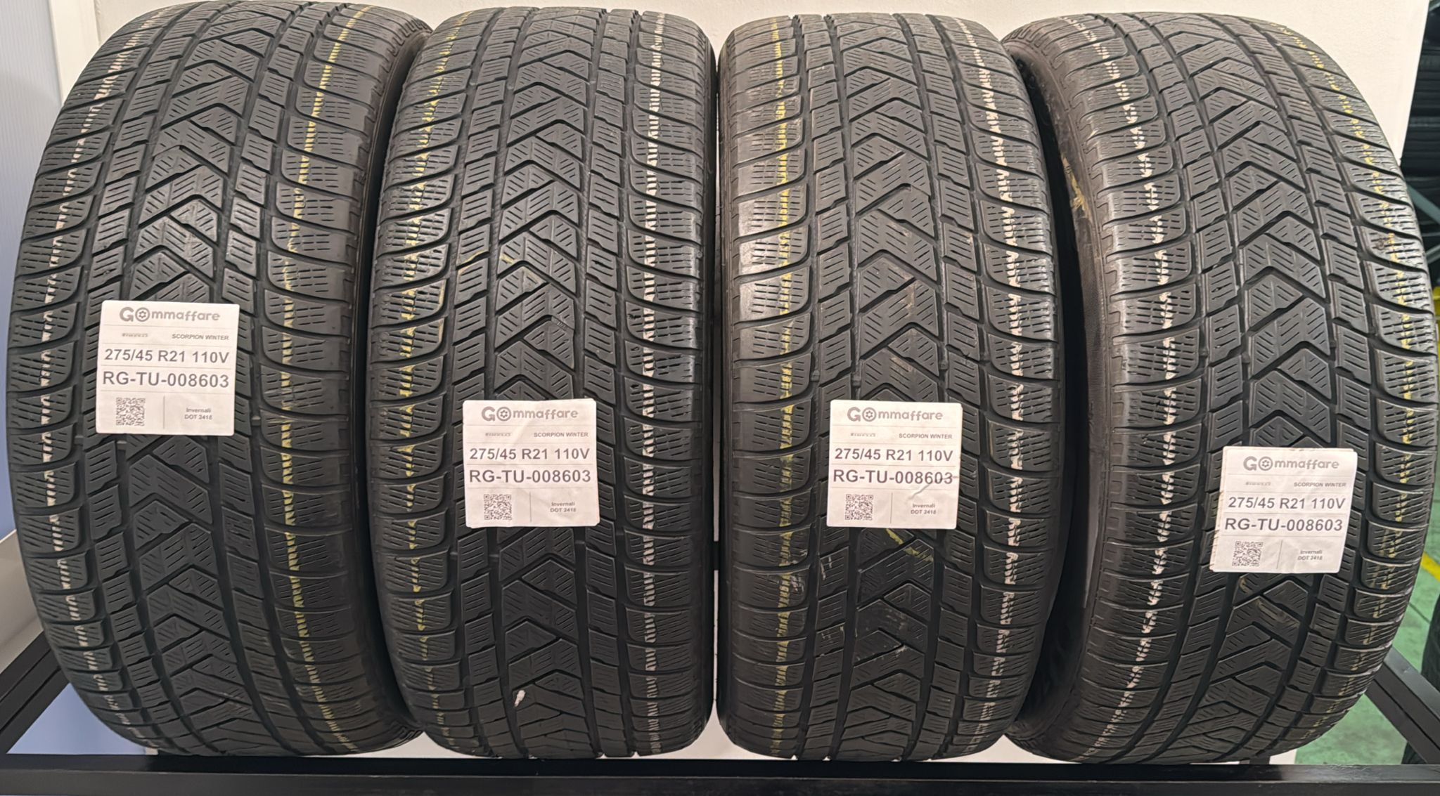 Pirelli SCORPION WINTER 275/45 R21