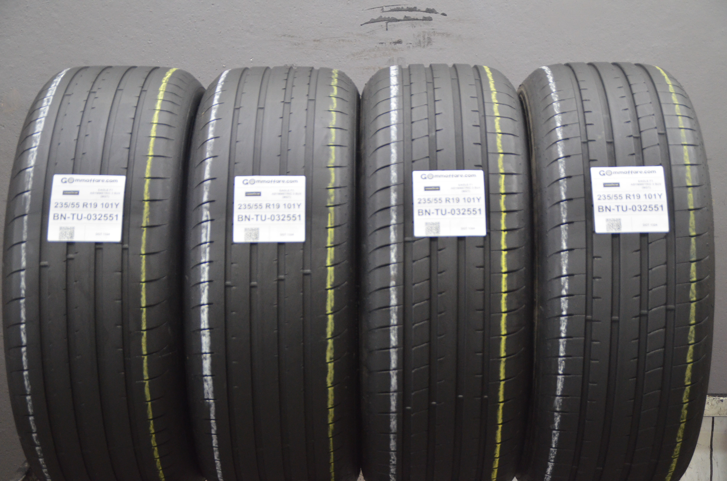 Goodyear EAGLE F1 ASYMMETRIC 3 SUV (MGT) 235/55 R19