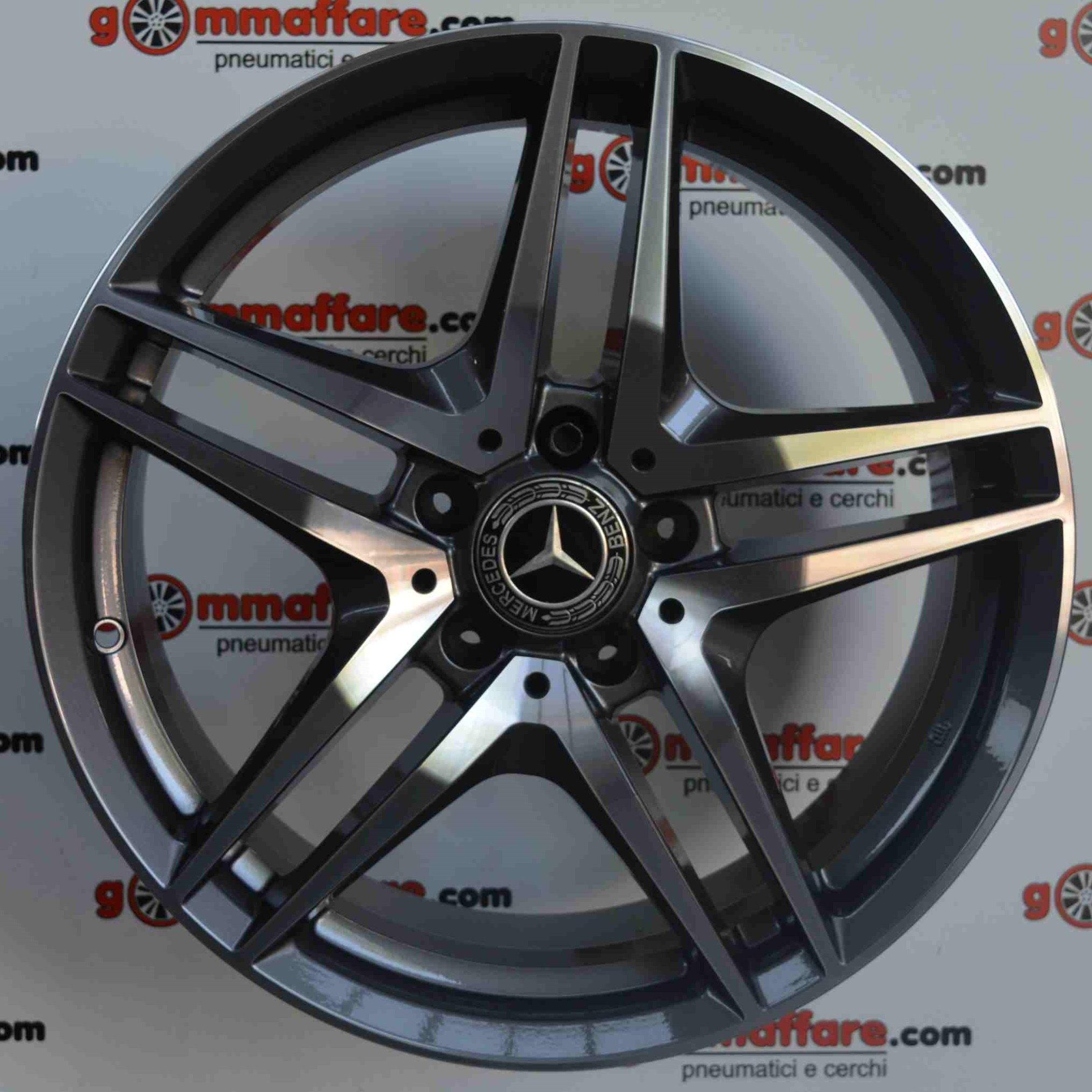 Mercedes Benz M100 18"