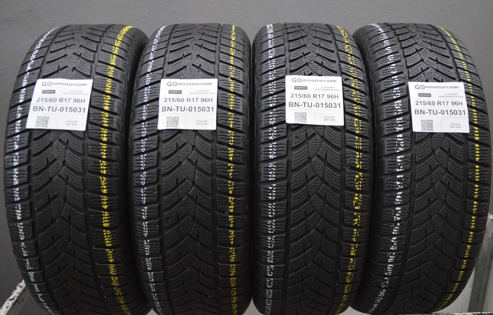 Goodyear ULTRAGRIP PERFORMANCE GEN1 215/60 R17