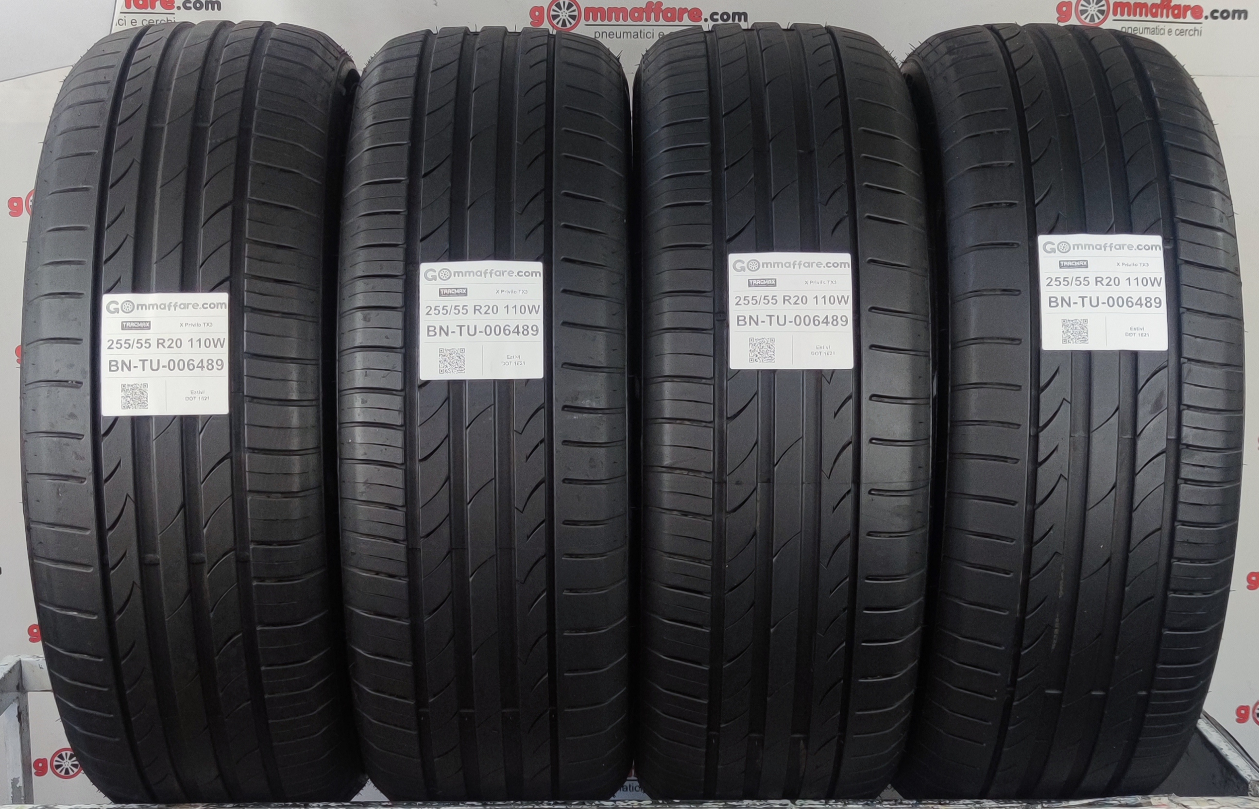 Tracmax X Privilo TX3 255/55 R20