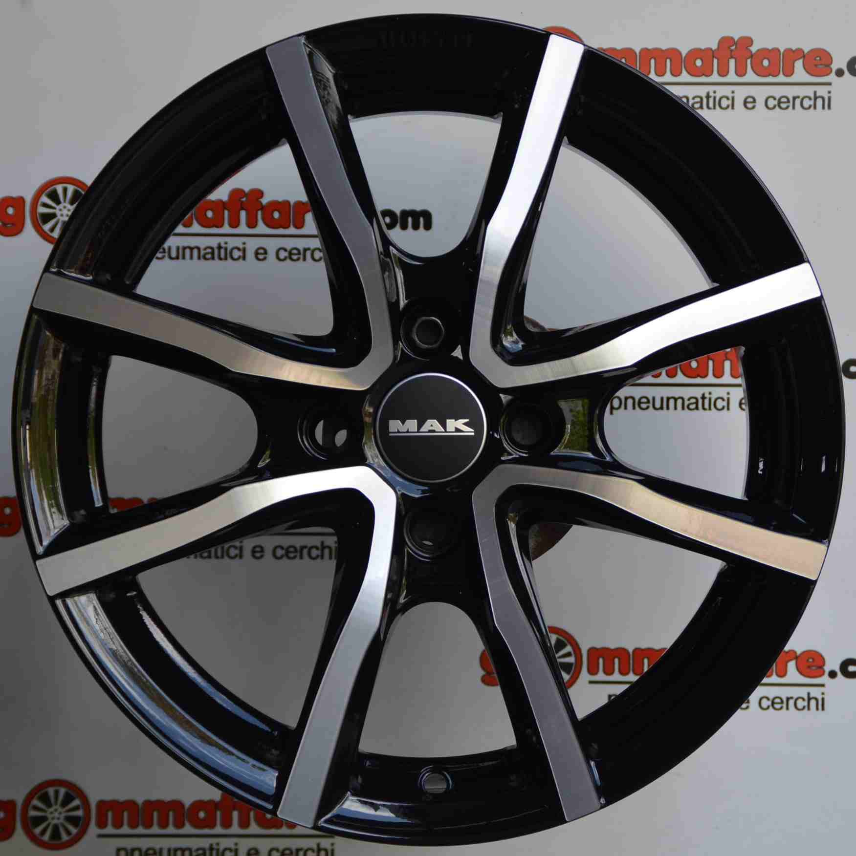 Mak Milano 15"