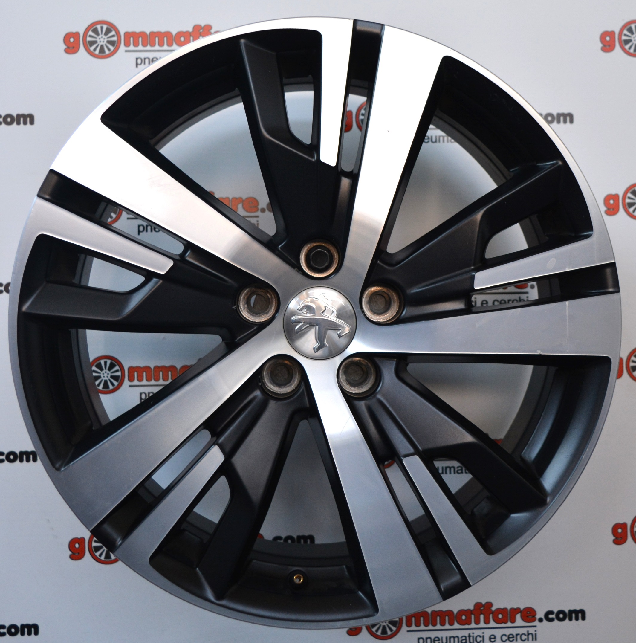Peugeot 3008 5008 Detroit 9809687377 18"