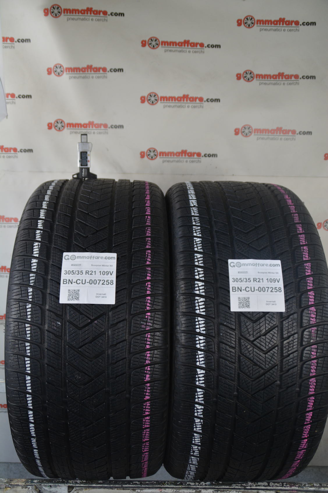 Pirelli Scorpion Winter N0 305/35 R21