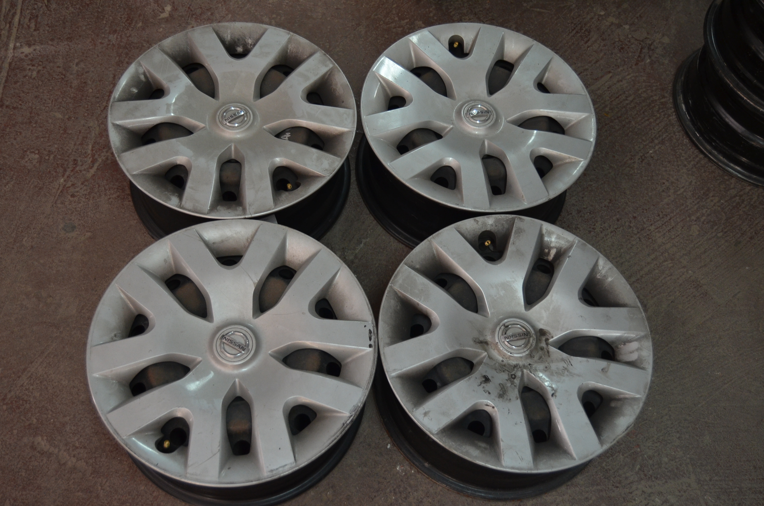 Nissan Juke QASHQAI 16"