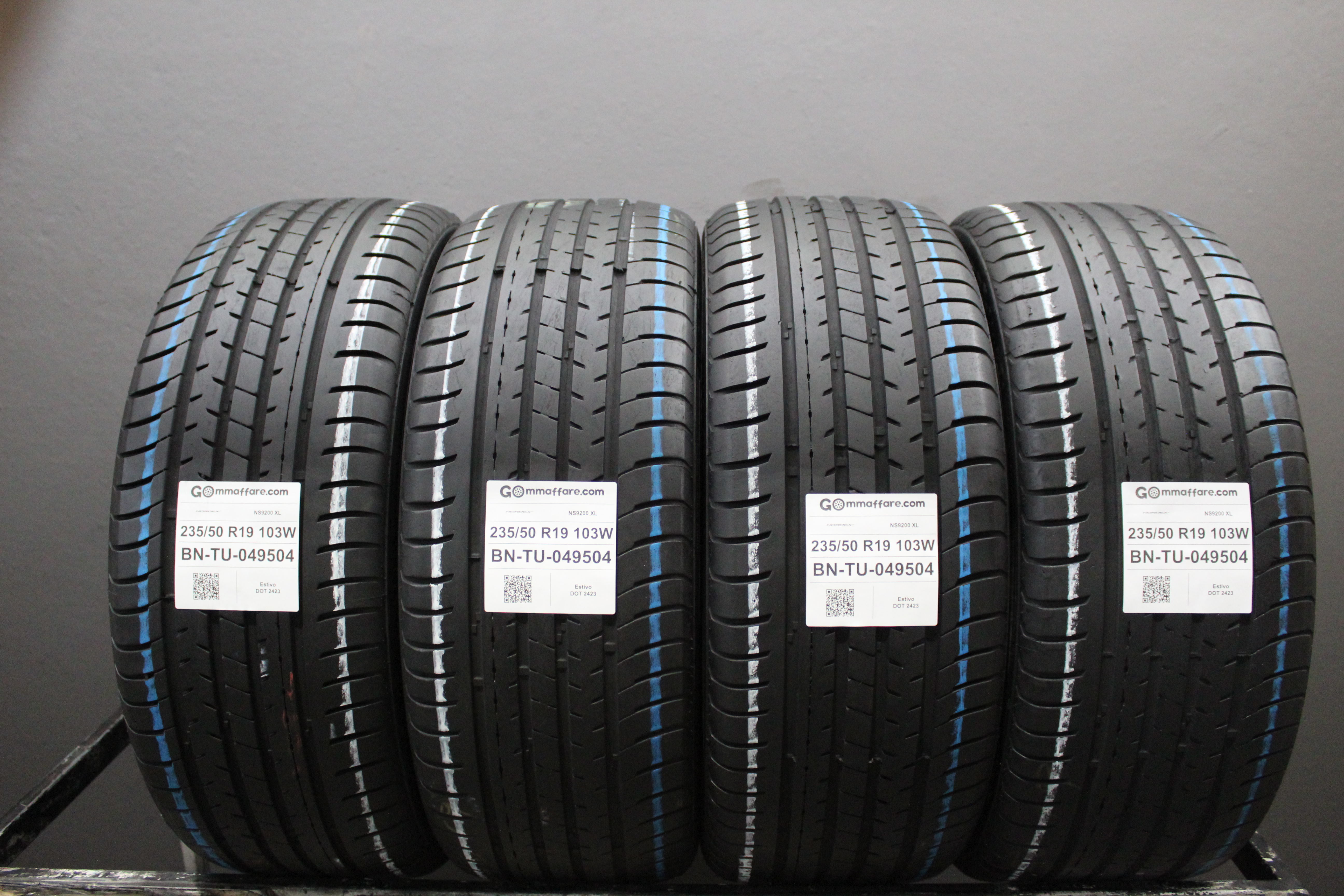 Nordexx NS9200 XL 235/50 R19