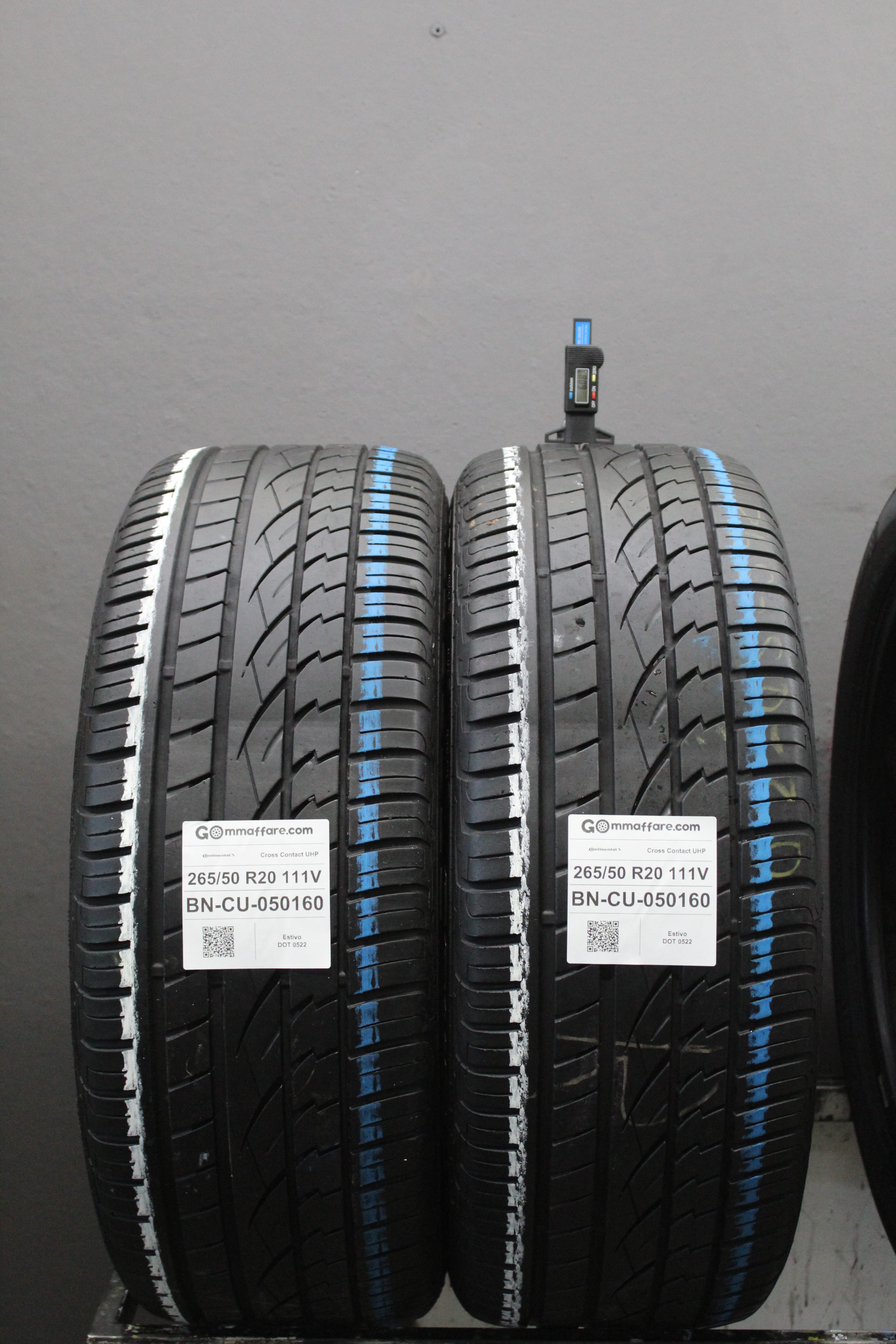 Continental Cross Contact UHP 265/50 R20
