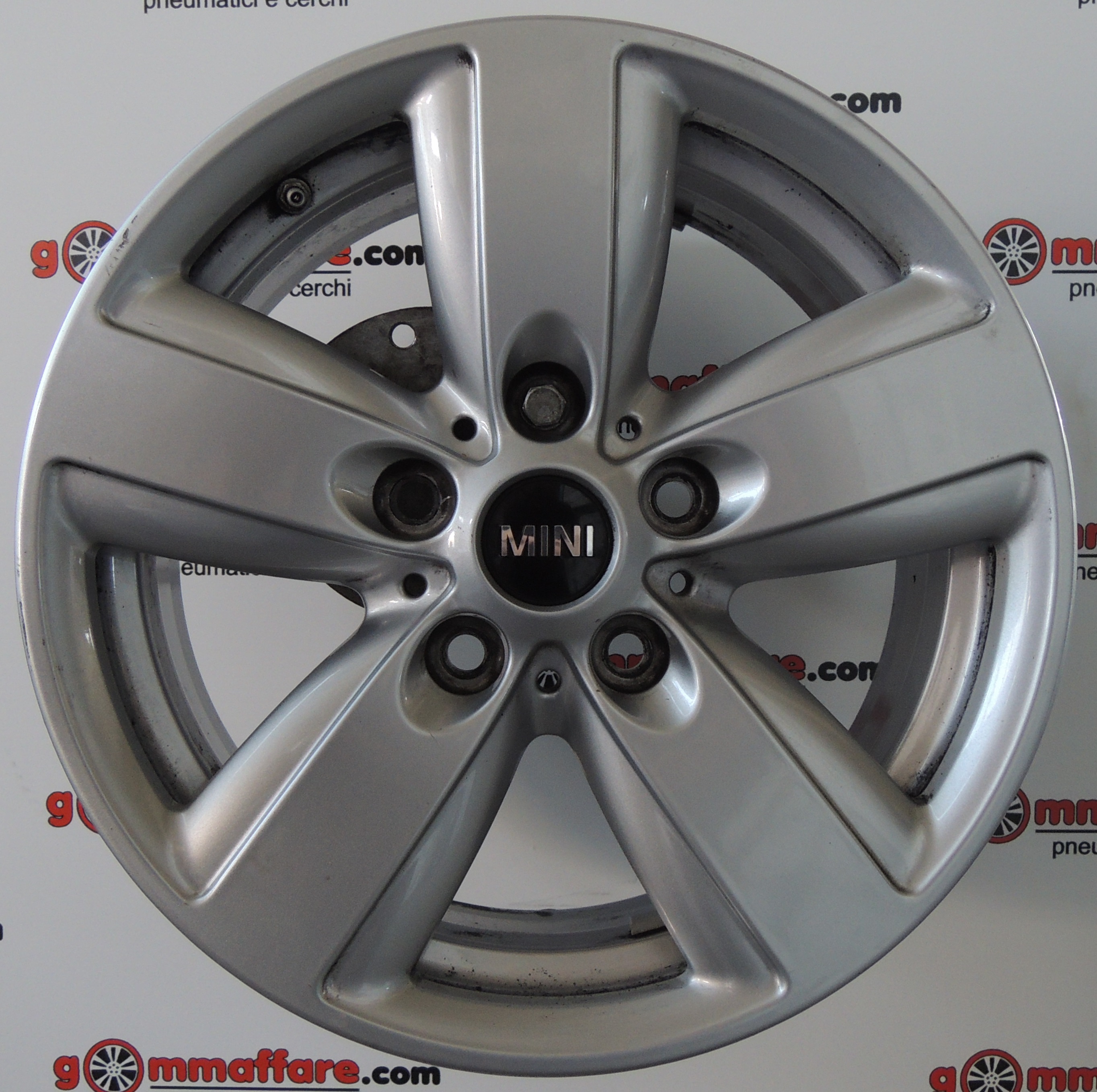 Mini New Cooper Countryman 16"
