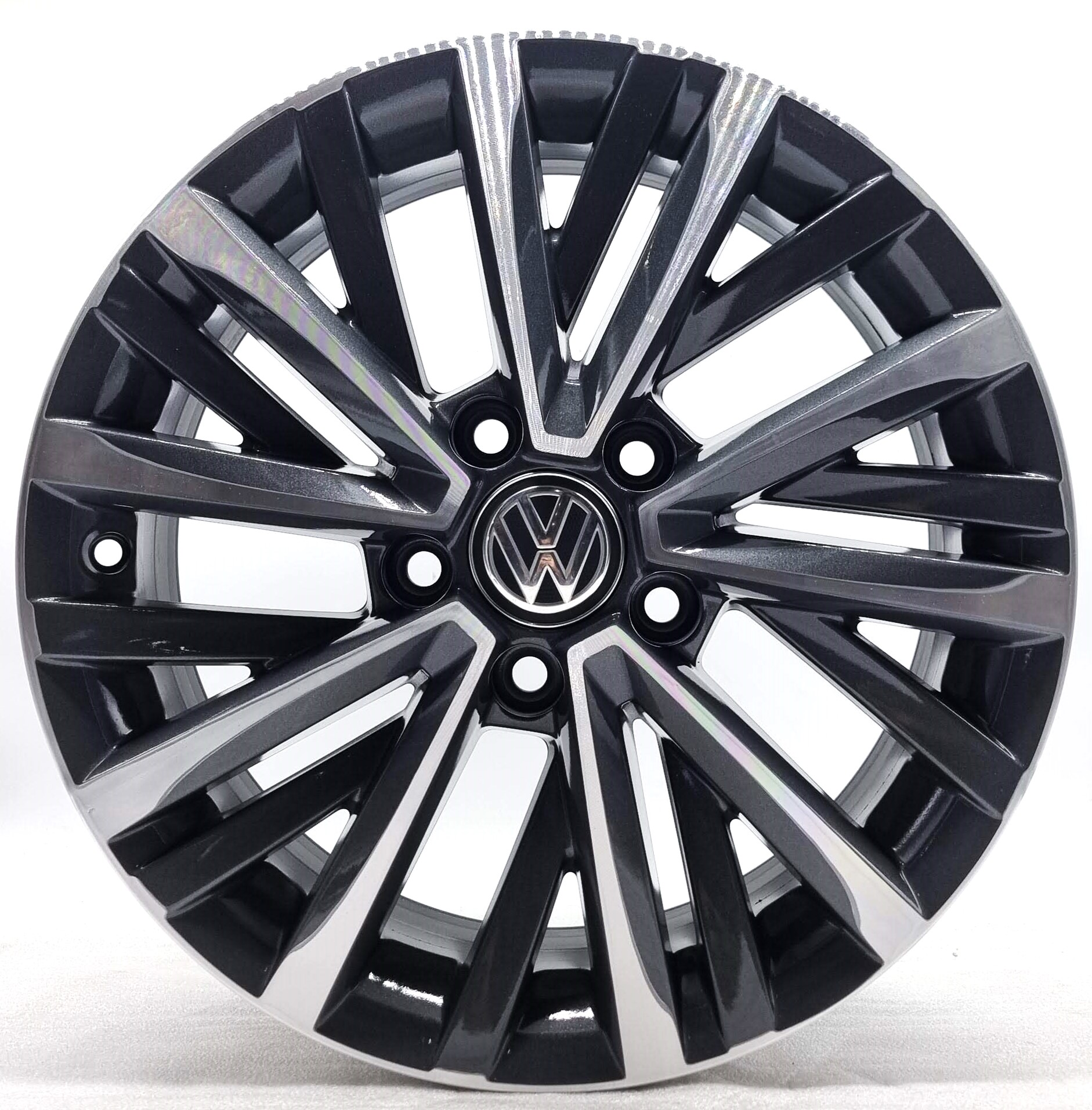 Volkswagen T-ROC - TAOS 2GA601025AA 16"