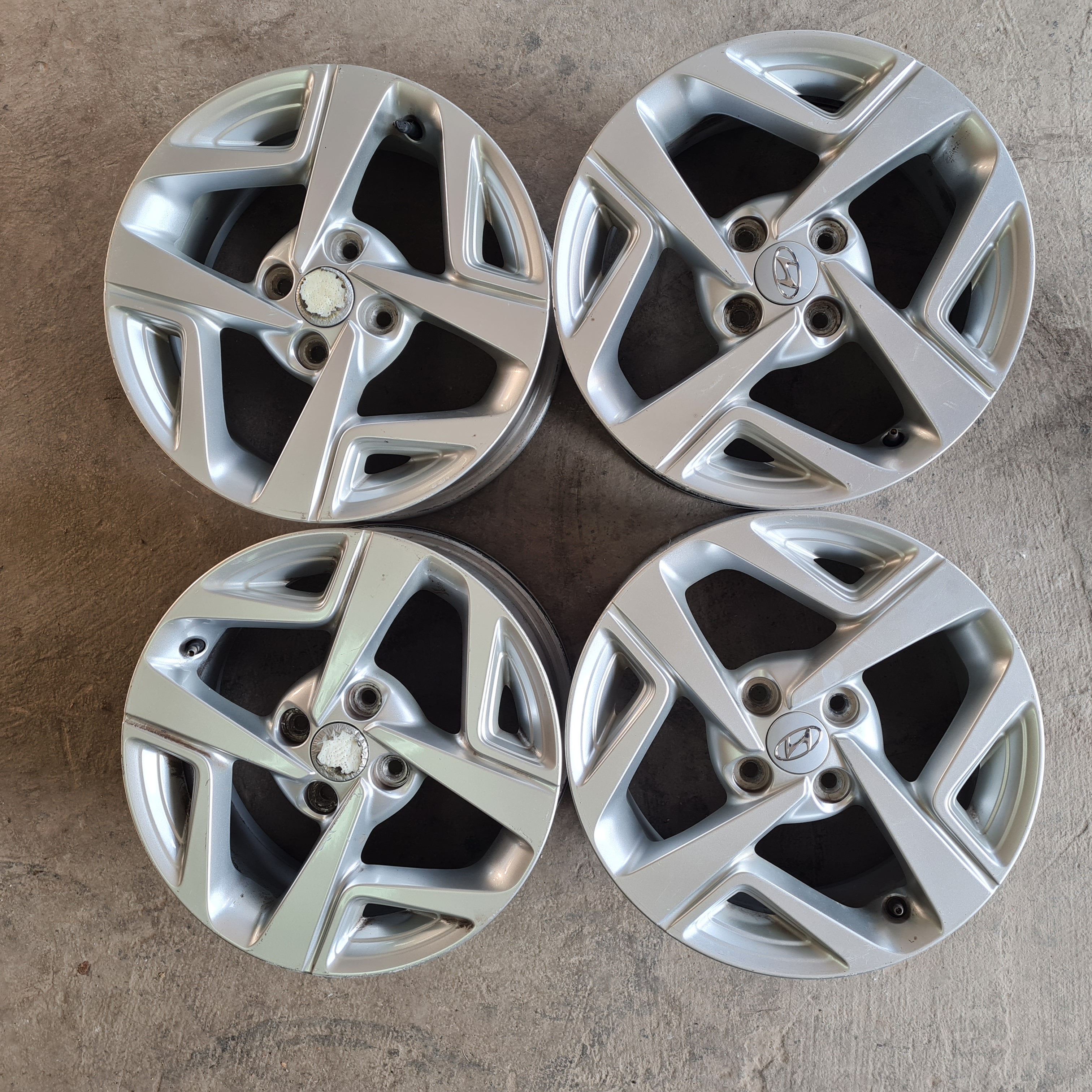 Hyundai i10 i25 52910-K7100