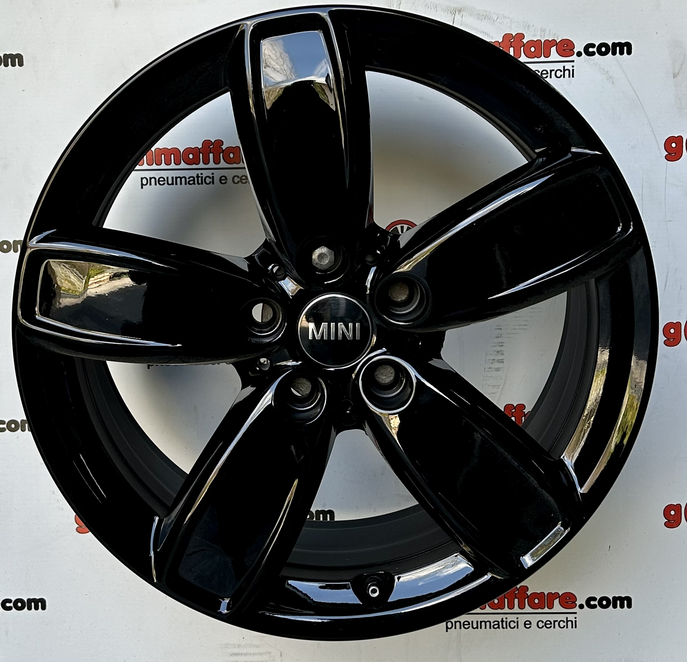 Mini COUNTRYMAN NEW 17"