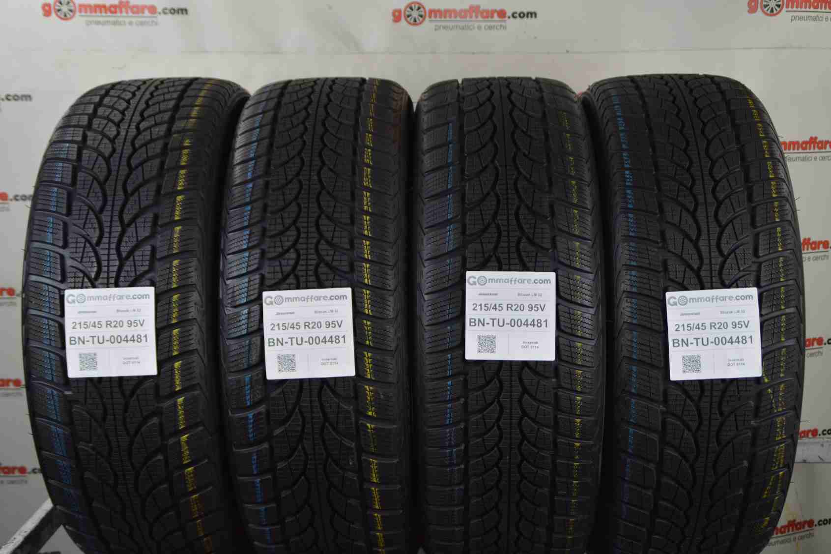 Bridgestone Blizzak LM 32 215/45 R20