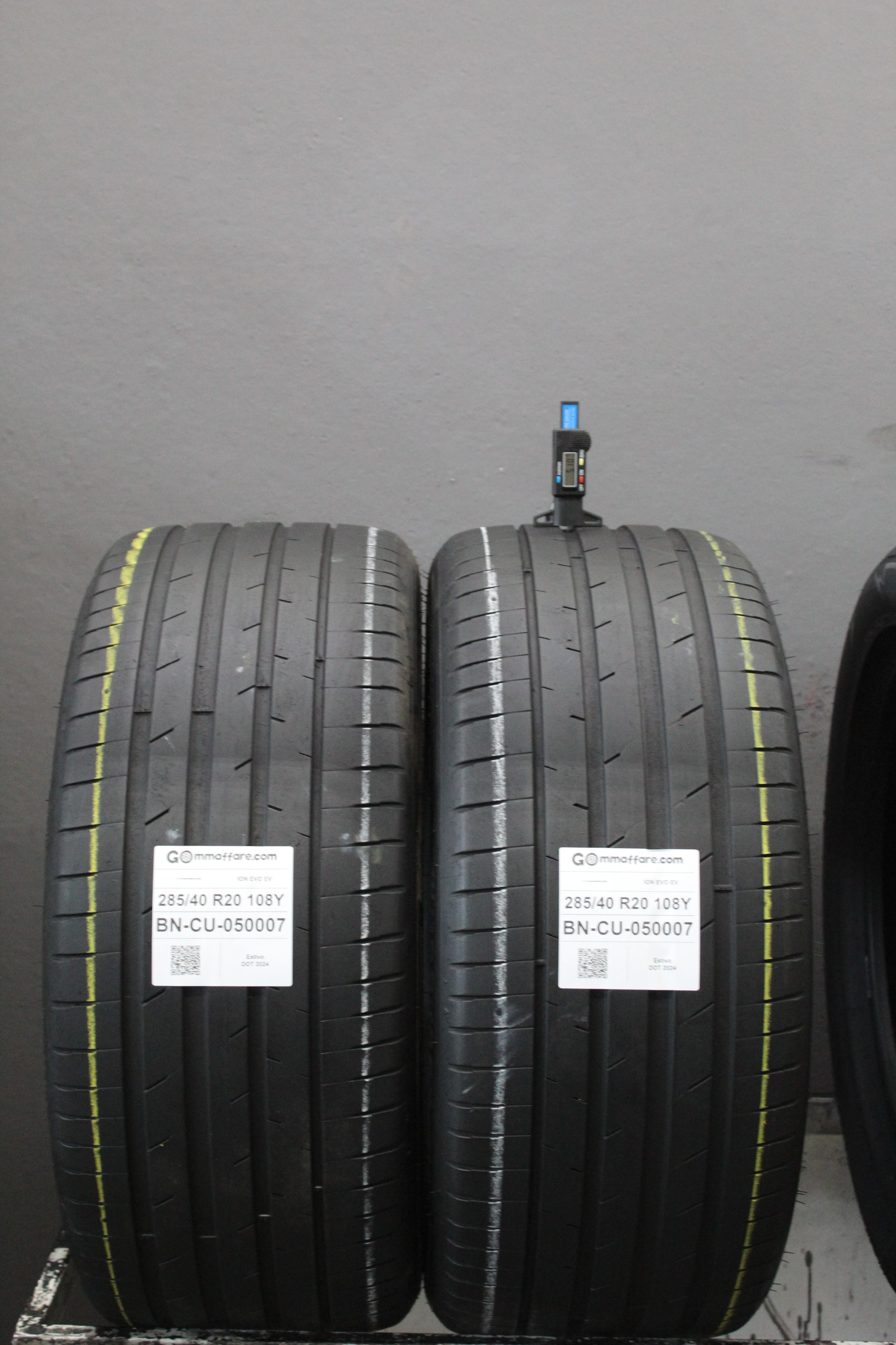 Hankook ION EVO EV 285/40 R20